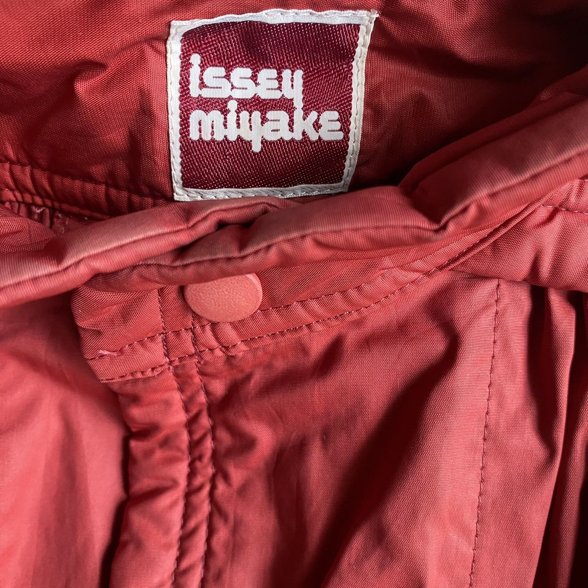 Issey Miyake Vintage 70’s Pleats Bomber Jacket Size US M / EU 48-50 / 2 - 3 Thumbnail