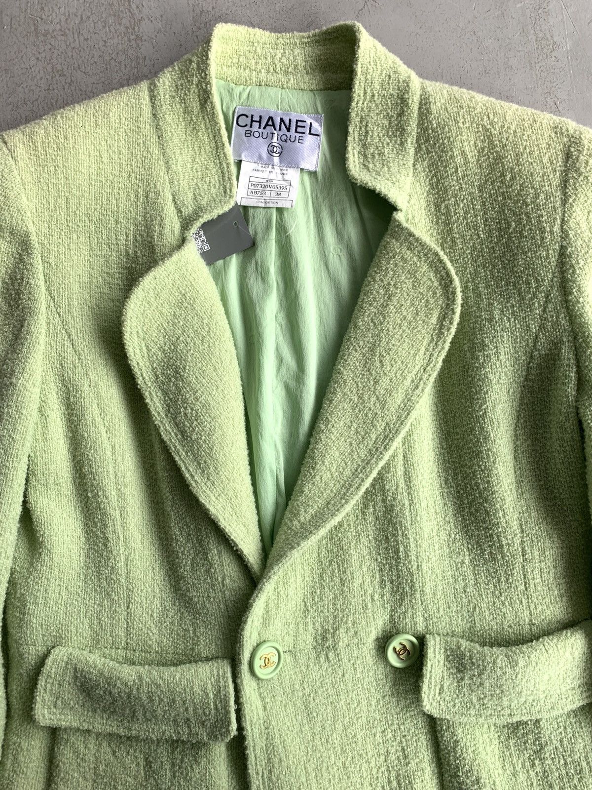 Chanel S/S 1997 - Chanel Tweed Blazer Size S / US 4 / IT 40 - 2 Thumbnail