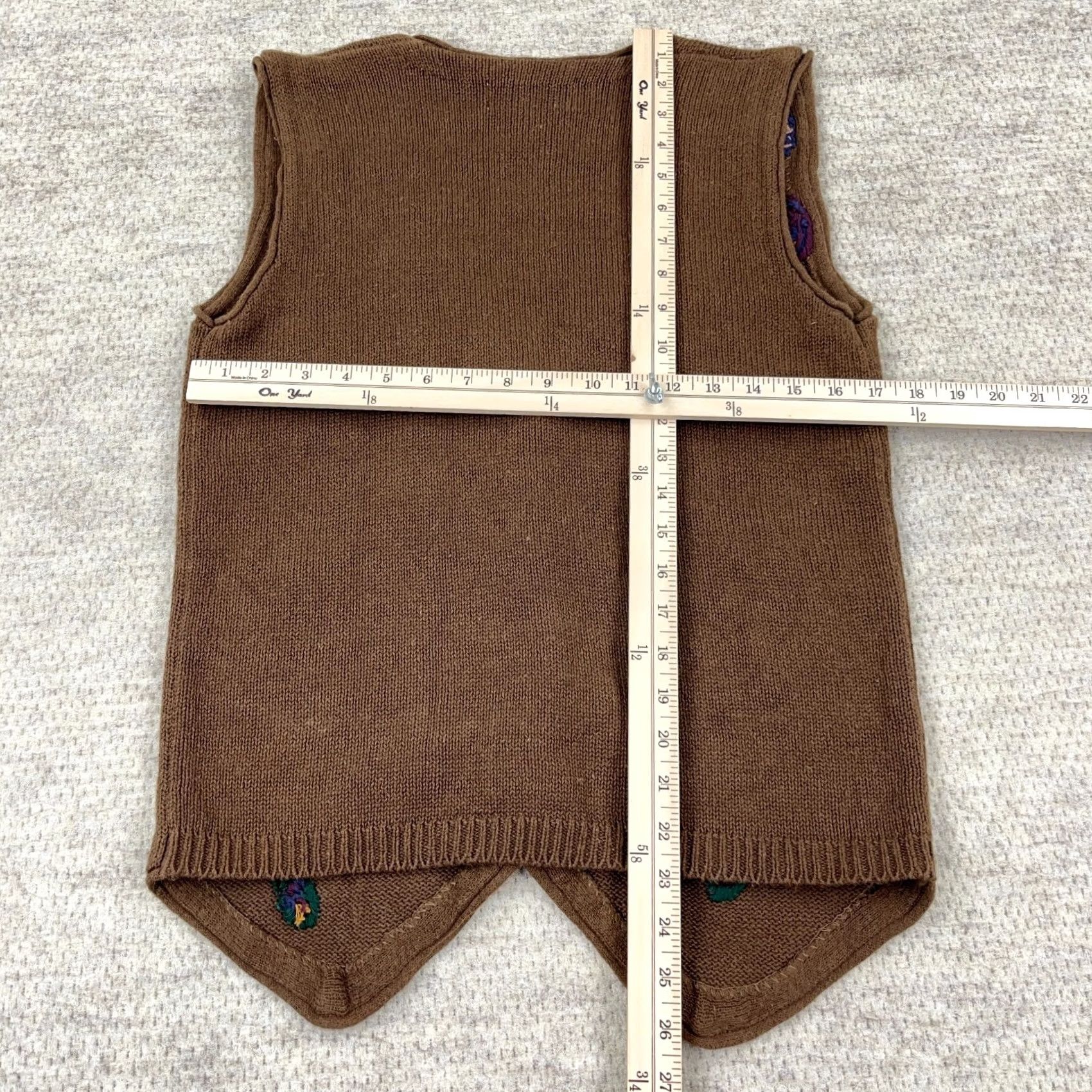 Orvis VINTAGE Orvis Sweater Vest Women M Brown Embroidered 90s Western Outdoor Casual Knit Vest Pocket V-Neck Button Womens Size M / US 6-8 / IT 42-44 - 7 Thumbnail