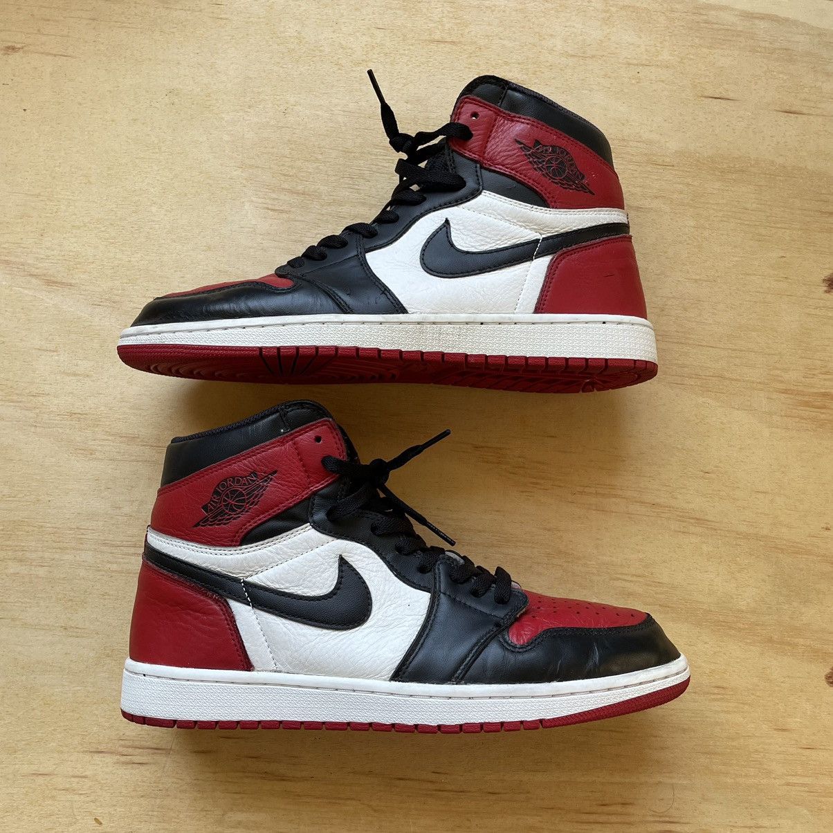Jordan Brand Air Jordan 1 'Bred Toe' Size US 12 / EU 45 - 2 Thumbnail