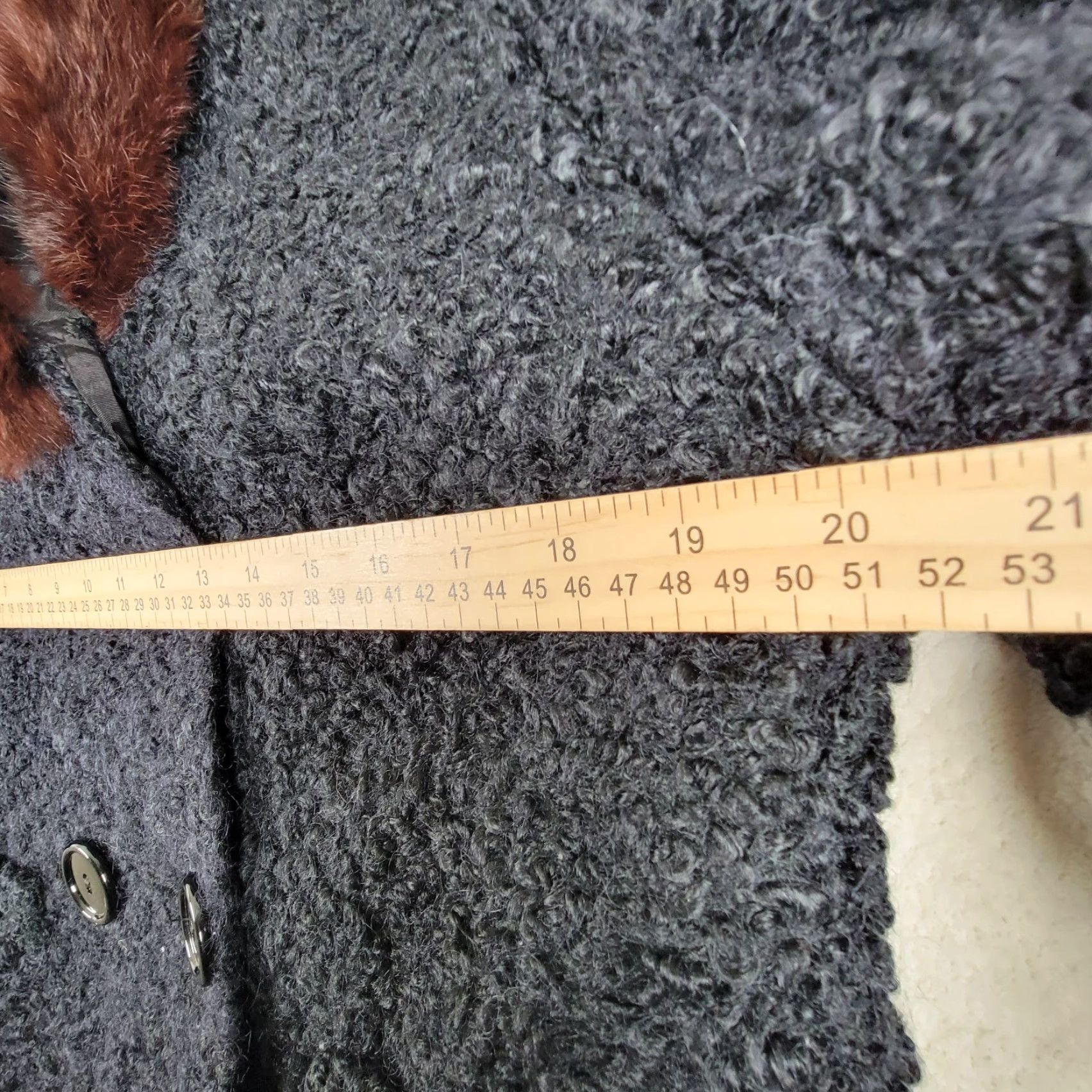 Vintage VINTAGE A Winter Product Jacket Main Selling Point: Black Lambs Wool 3 Button Fur Collar Cocktail Jacket Women M Winter Size M / US 6-8 / IT 42-44 - 7 Thumbnail