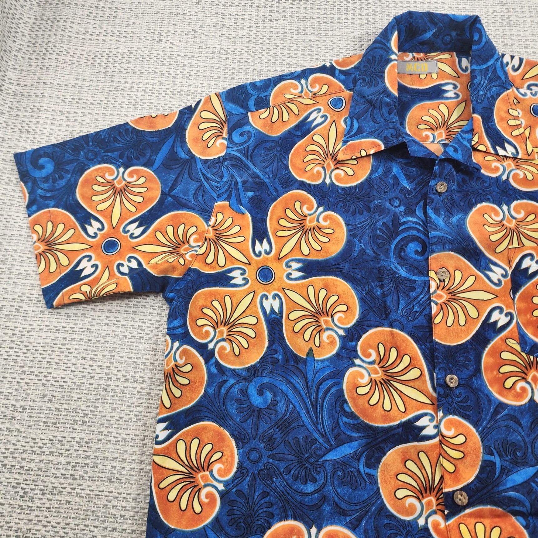 ALOHAS MCD Hawaiian Shirt Mens Extra Large Blue Orange Floral Tropical Button Up Size US XL / EU 56 / 4 - 4 Thumbnail