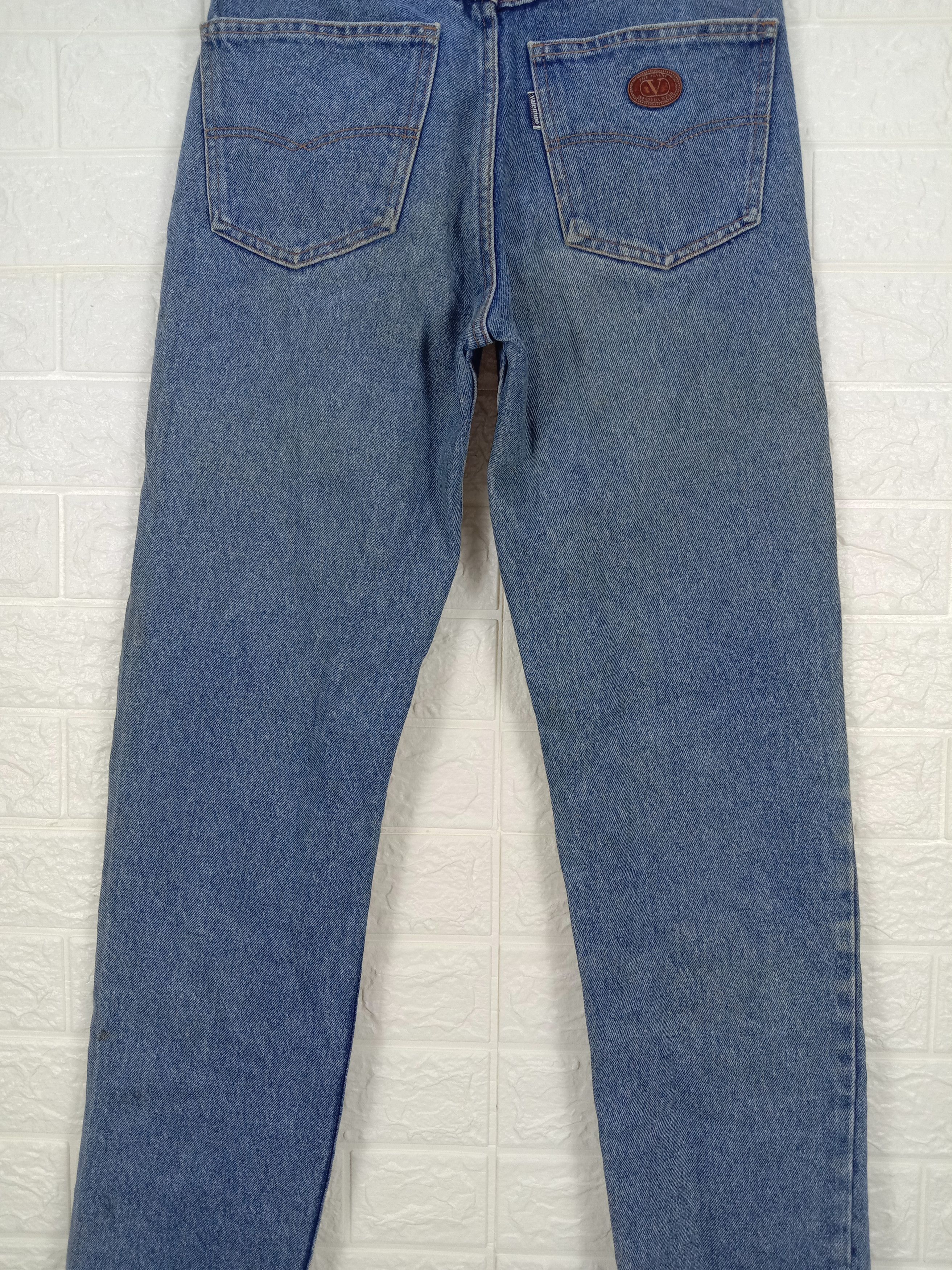 Valentino Vintage Valentino Garavani Blue Wash Jeans Size 26" / US 2 / IT 38 - 7 Thumbnail