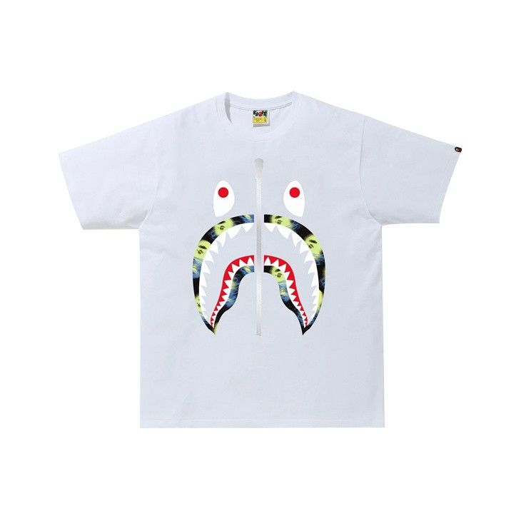 Bape A Bathing Ape Shark Graphic T-Shirt XL Size US XL / EU 56 / 4 - 1 Thumbnail