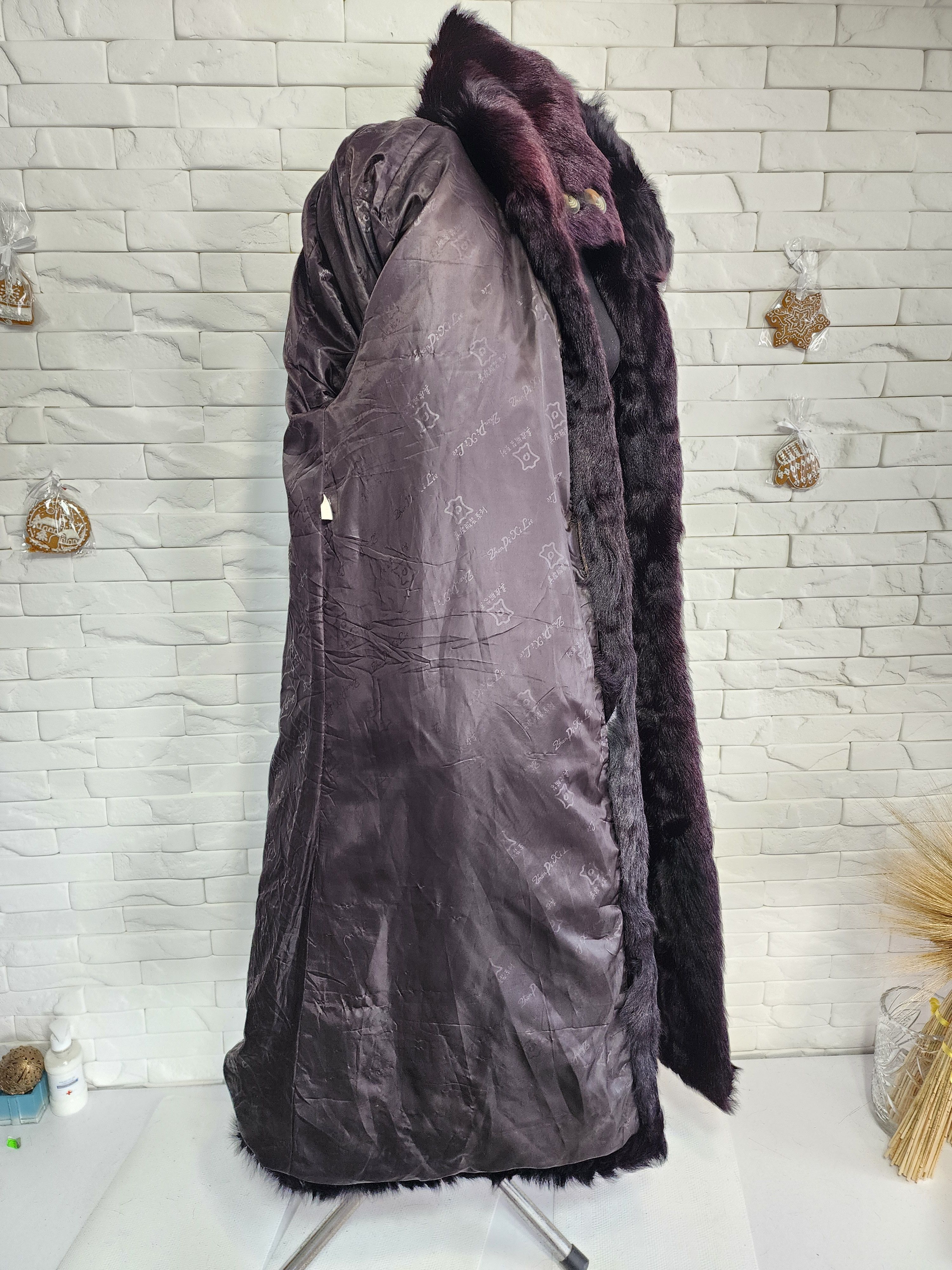 Furla Black Goat Fur Coat: Women's Warm Outerwear Size XXL / US 16-18 / IT 52-54 - 9 Thumbnail
