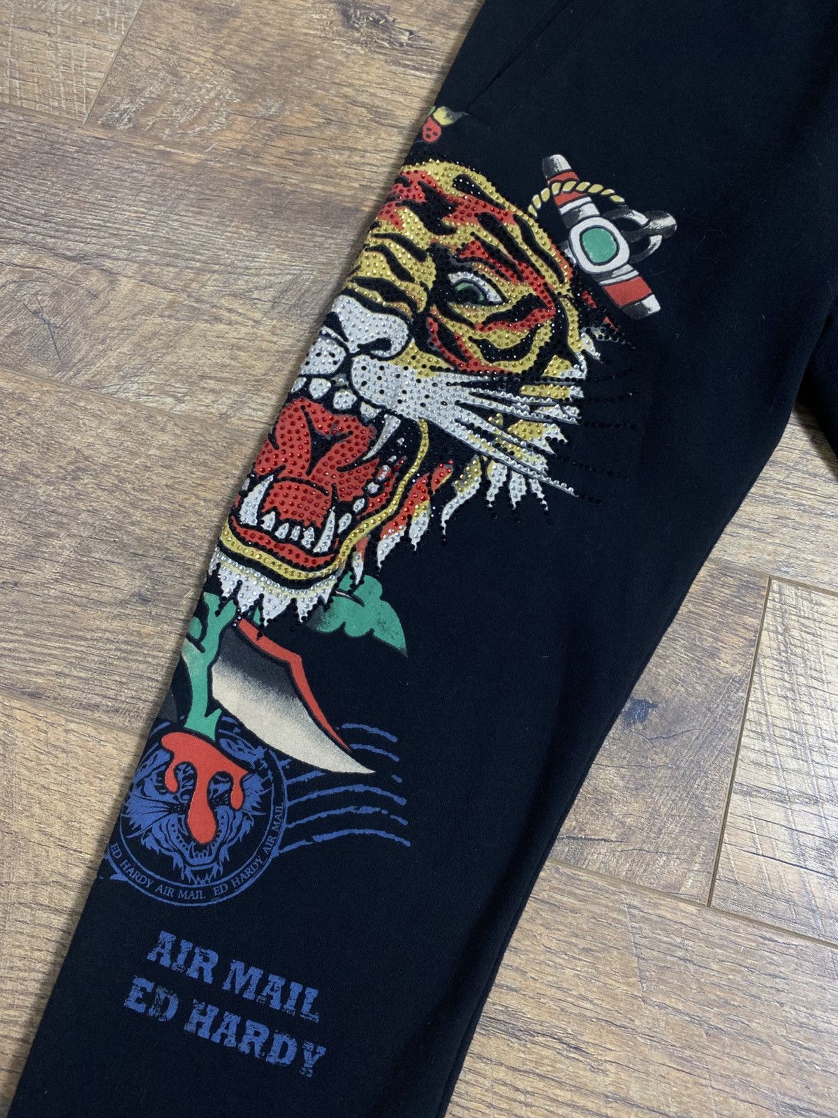 Ed Hardy Ed Hardy Sweatpants Y2K Vibe | Bold Tiger Art Print | Size L Size US 32 / EU 48 - 2 Thumbnail
