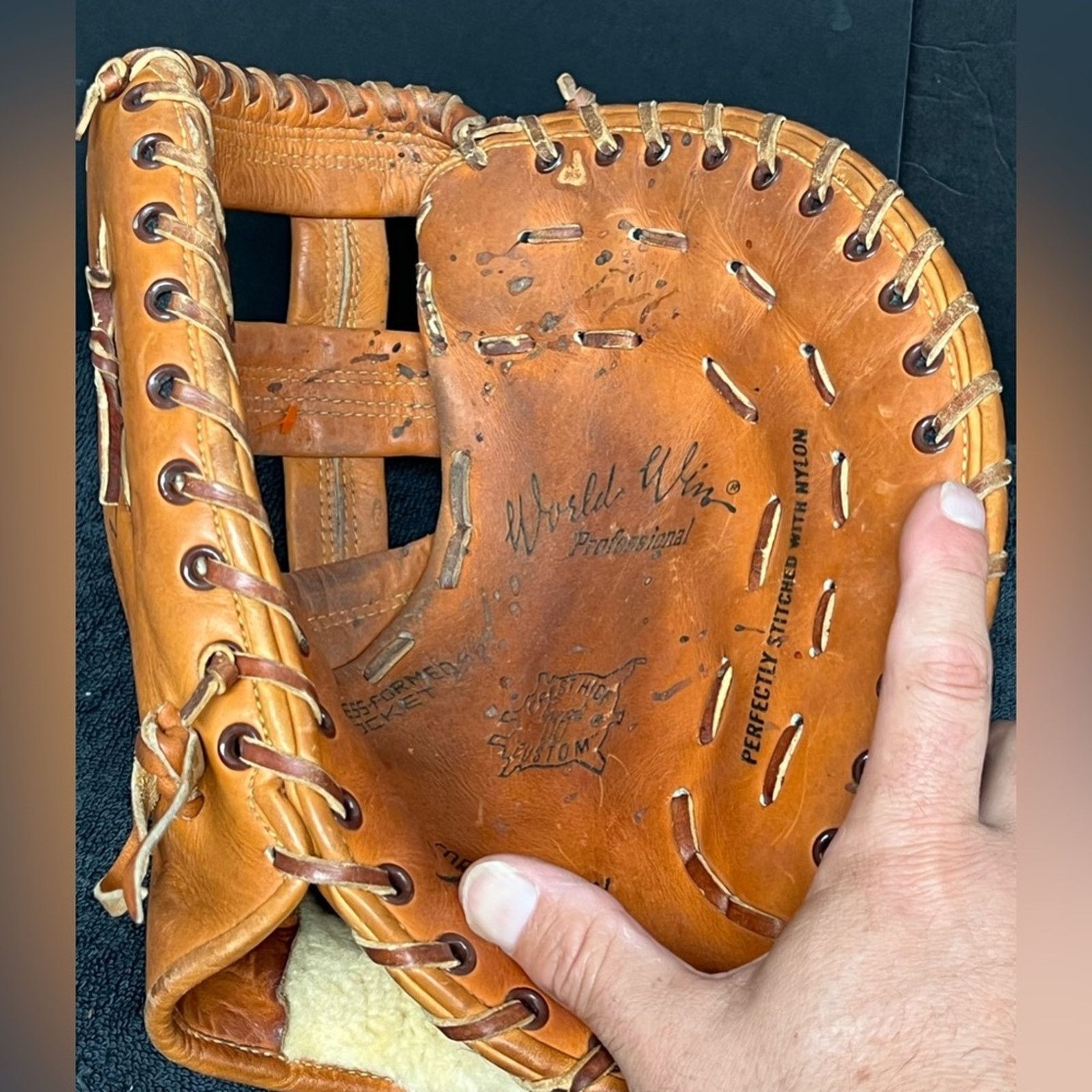 Mizuno VTG Mizuno FB-5 World Win First Base Glove Lite-Flex Japan R Size ONE SIZE - 5 Thumbnail
