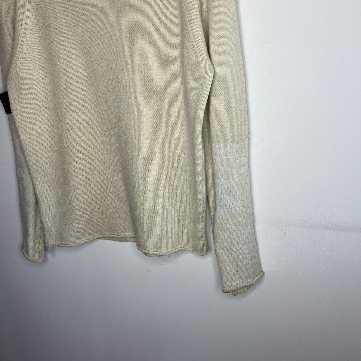 Stone Island Vintage Stone Island Jumper Sweater Knit Wool Beige Badge Size US M / EU 48-50 / 2 - 13 Thumbnail