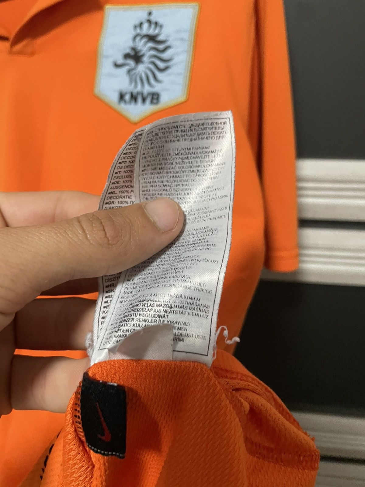 Nike × Vintage Vintage Nike Netherland 2006 2007 Soccer Jersey Home Kit Size US L / EU 52-54 / 3 - 9 Thumbnail
