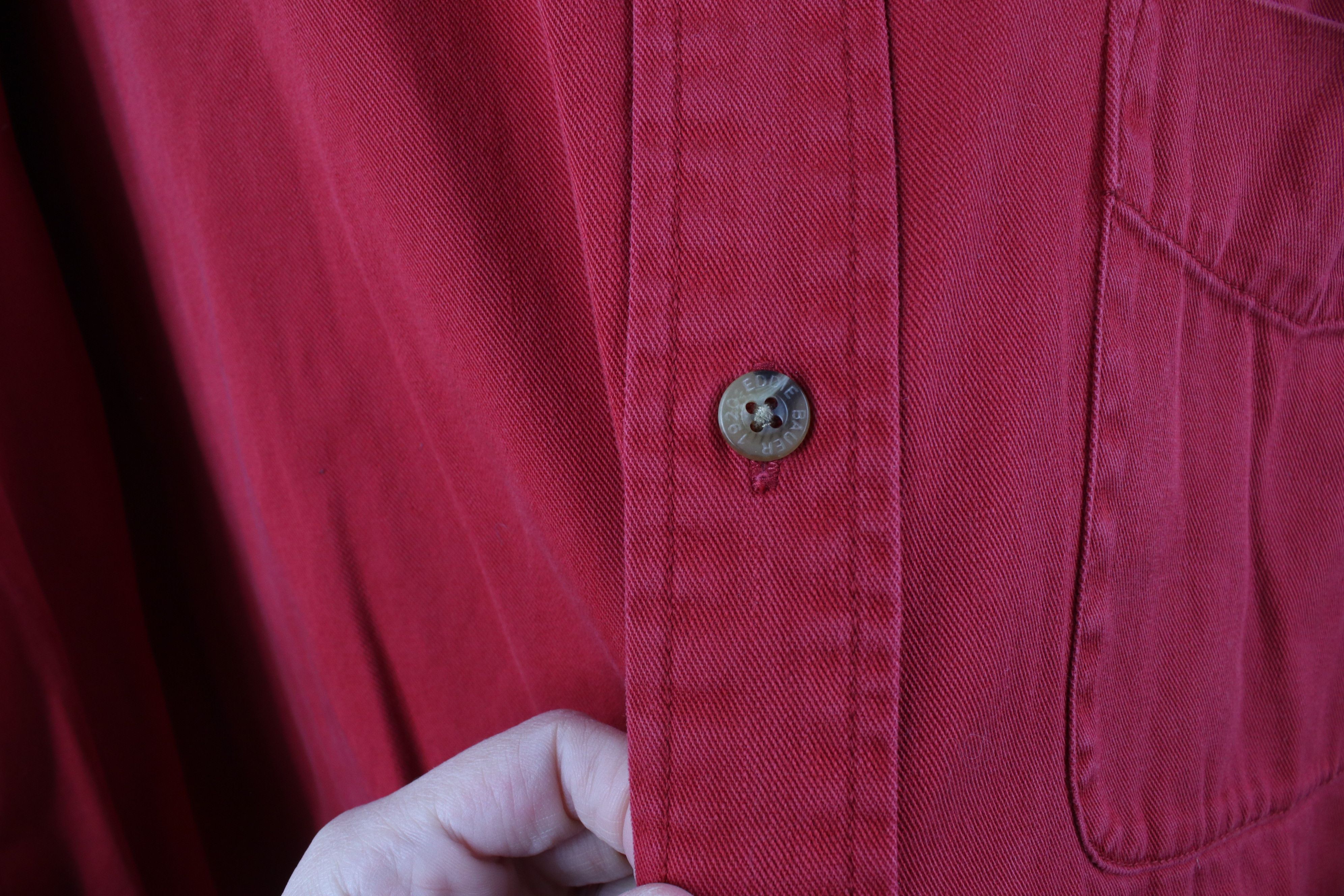 Eddie Bauer Vintage 90s Eddie Bauer Twill Denim Button Down Shirt Red Size US M / EU 48-50 / 2 - 7 Thumbnail