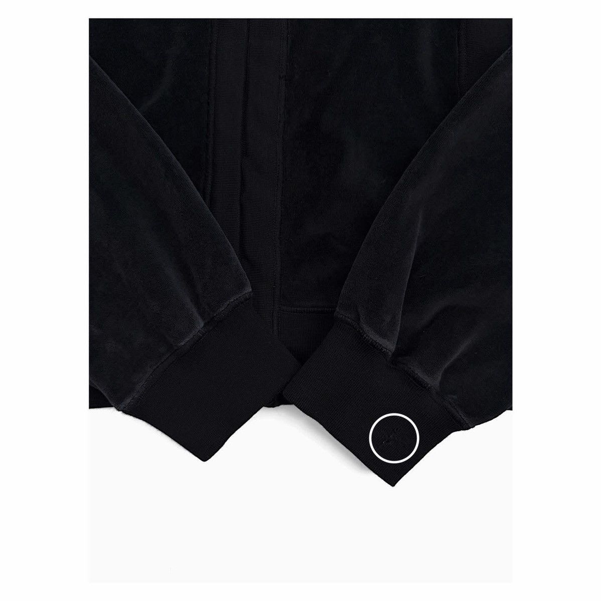 Chanel Chanel CC Logo Velvet Jacket 05A Size XS / US 0-2 / IT 36-38 - 7 Thumbnail