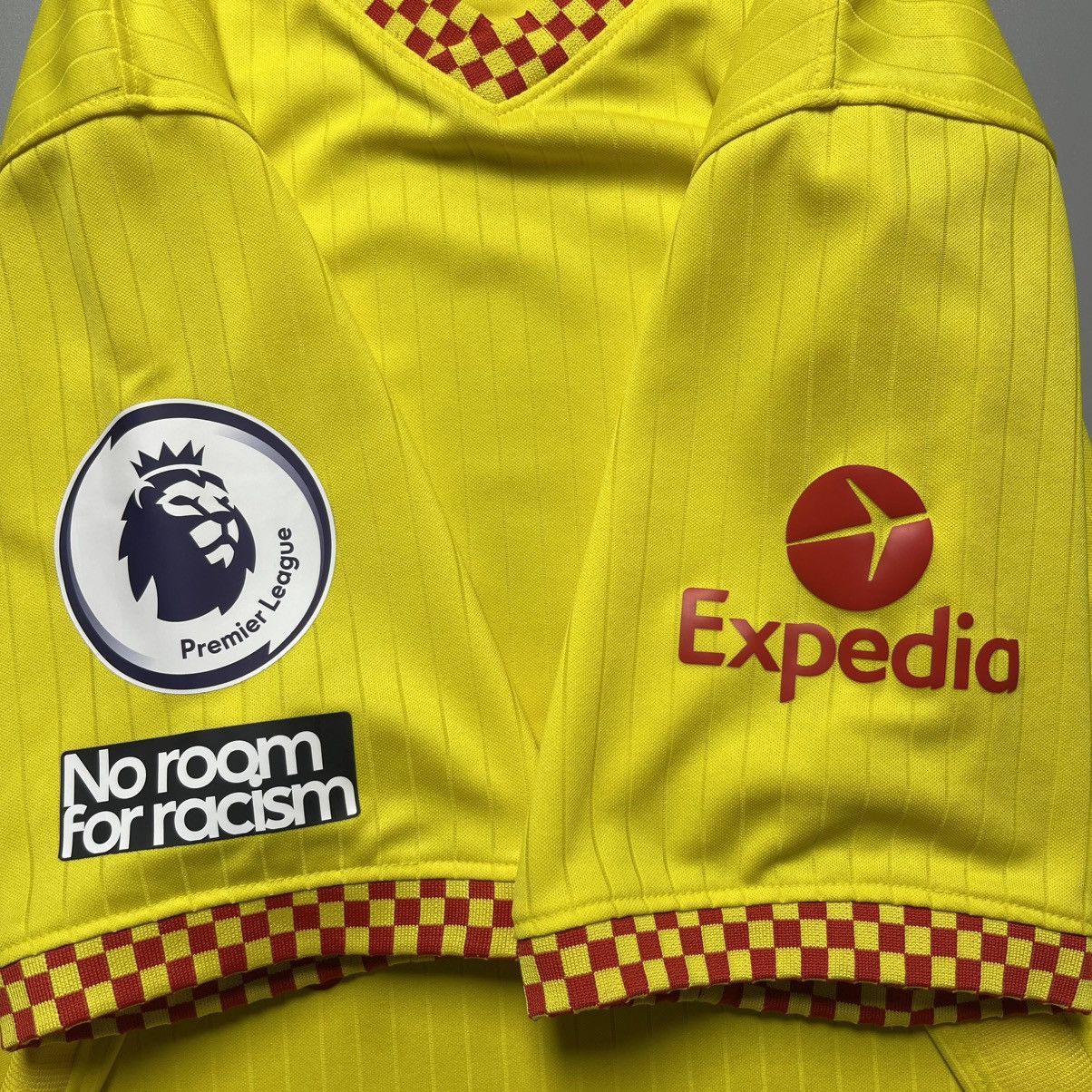 Nike × Vintage LIVERPOOL NIKE 2021/2022 FOOTBALL THIRD JERSEY #11 SALAH Size US M / EU 48-50 / 2 - 8 Thumbnail
