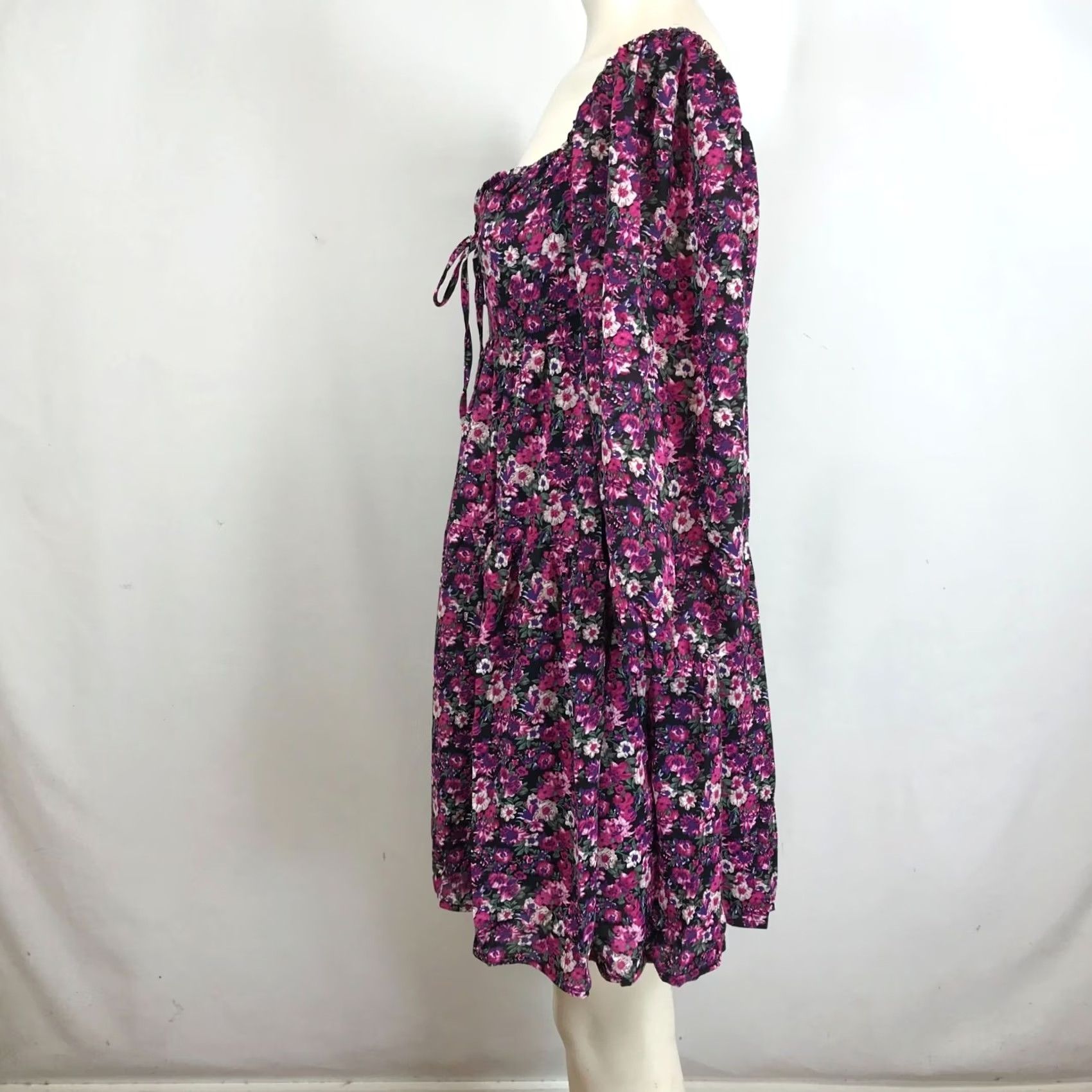 Vintage ENTRO WOMEN'S L FLORAL SHORT SLEEVE TIES AT NECK POLYESTER SHIFT DRESS Size L / US 10 / IT 46 - 6 Thumbnail