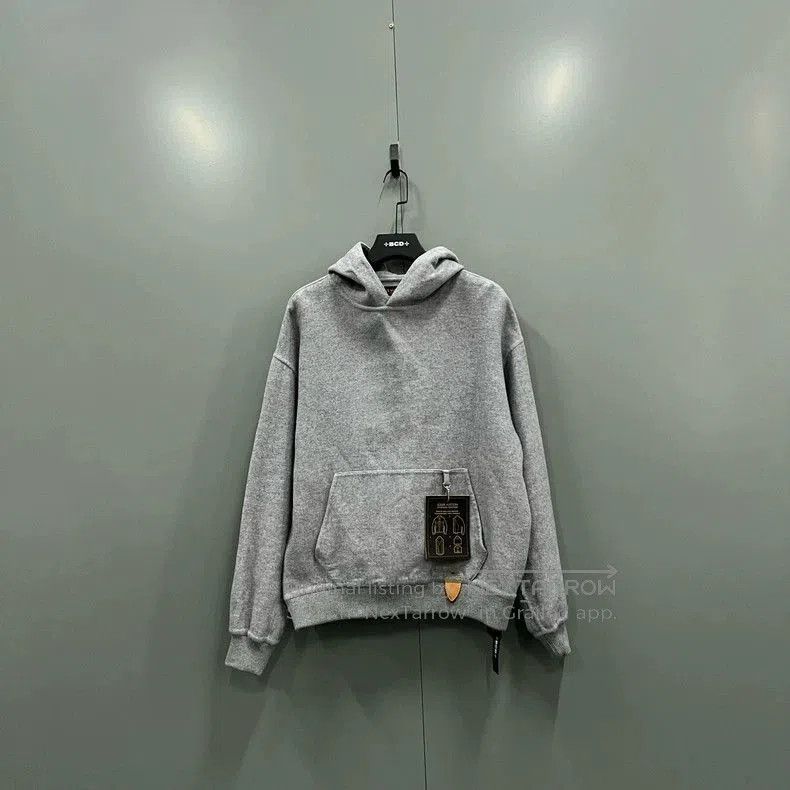 Louis Vuitton Louis Vuitton Gray Wool Hoodie S. Size US S / EU 44-46 / 1 - 1 Thumbnail