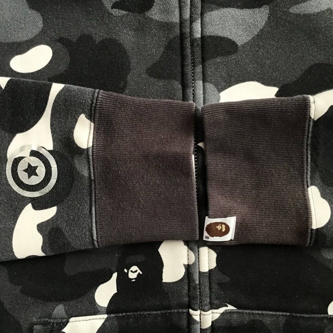 Bape 💫Glow in the dark💫 BAPE City camo shark full zip hoodie APE Size US M / EU 48-50 / 2 - 7 Thumbnail