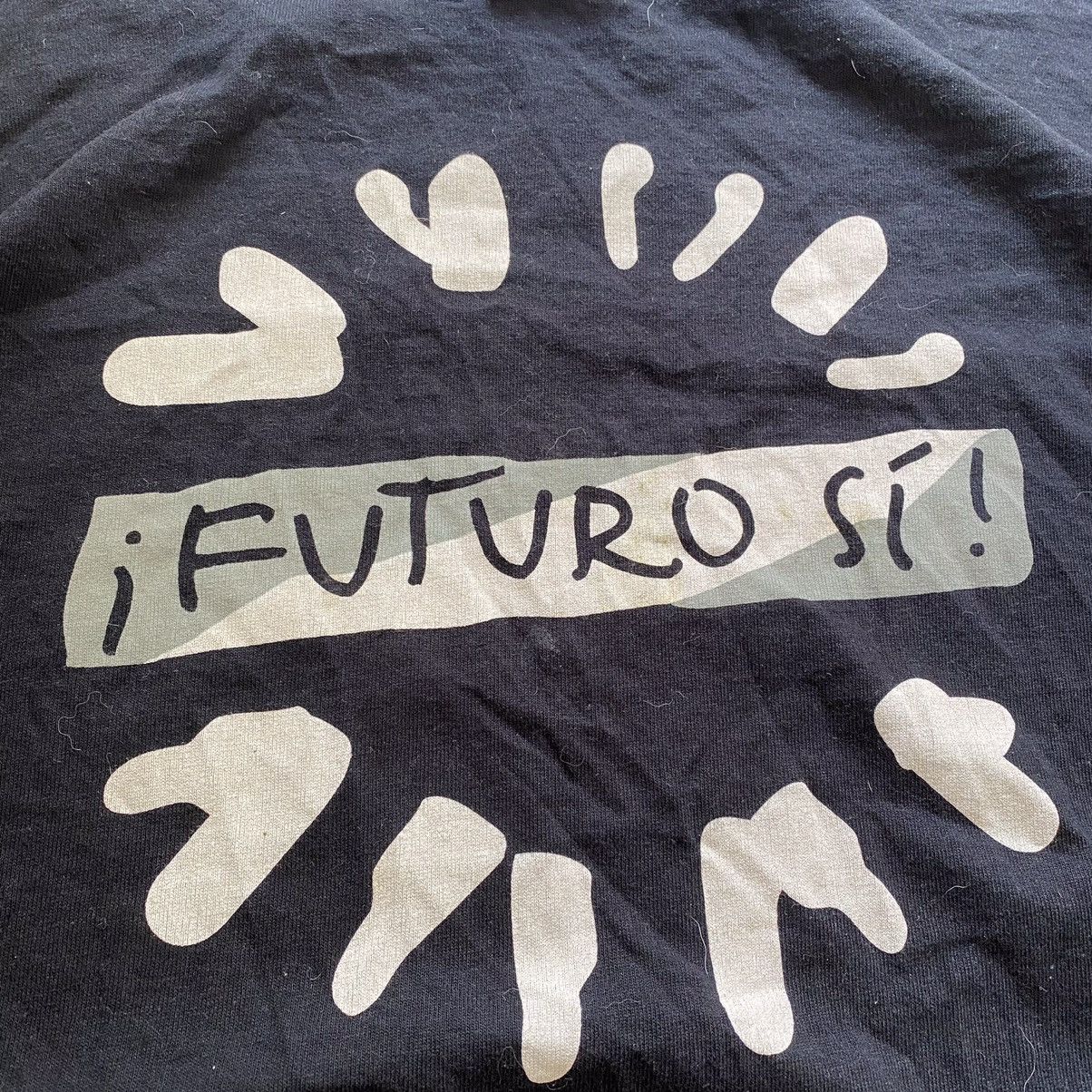 Band Tees T-shirt Futuro ST black single stitch screen stars usa Size US XL / EU 56 / 4 - 5 Thumbnail