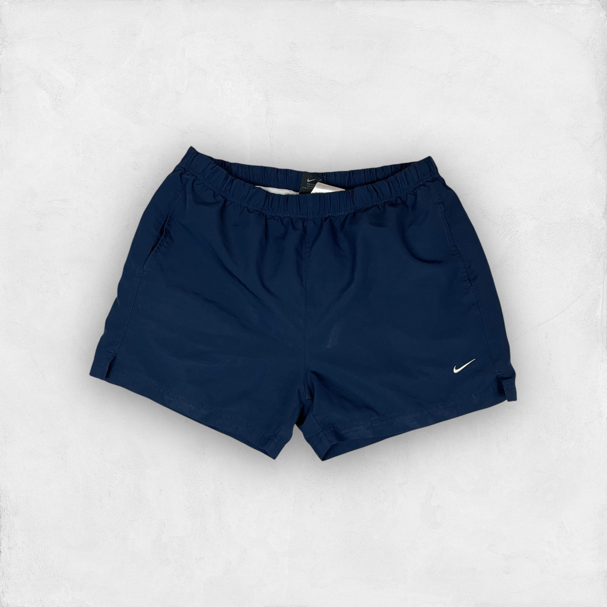 Nike × Vintage Nike Men's Navy Hight Rise Drawstring Sports Short Medium Size US 30 / EU 46 - 1 Thumbnail