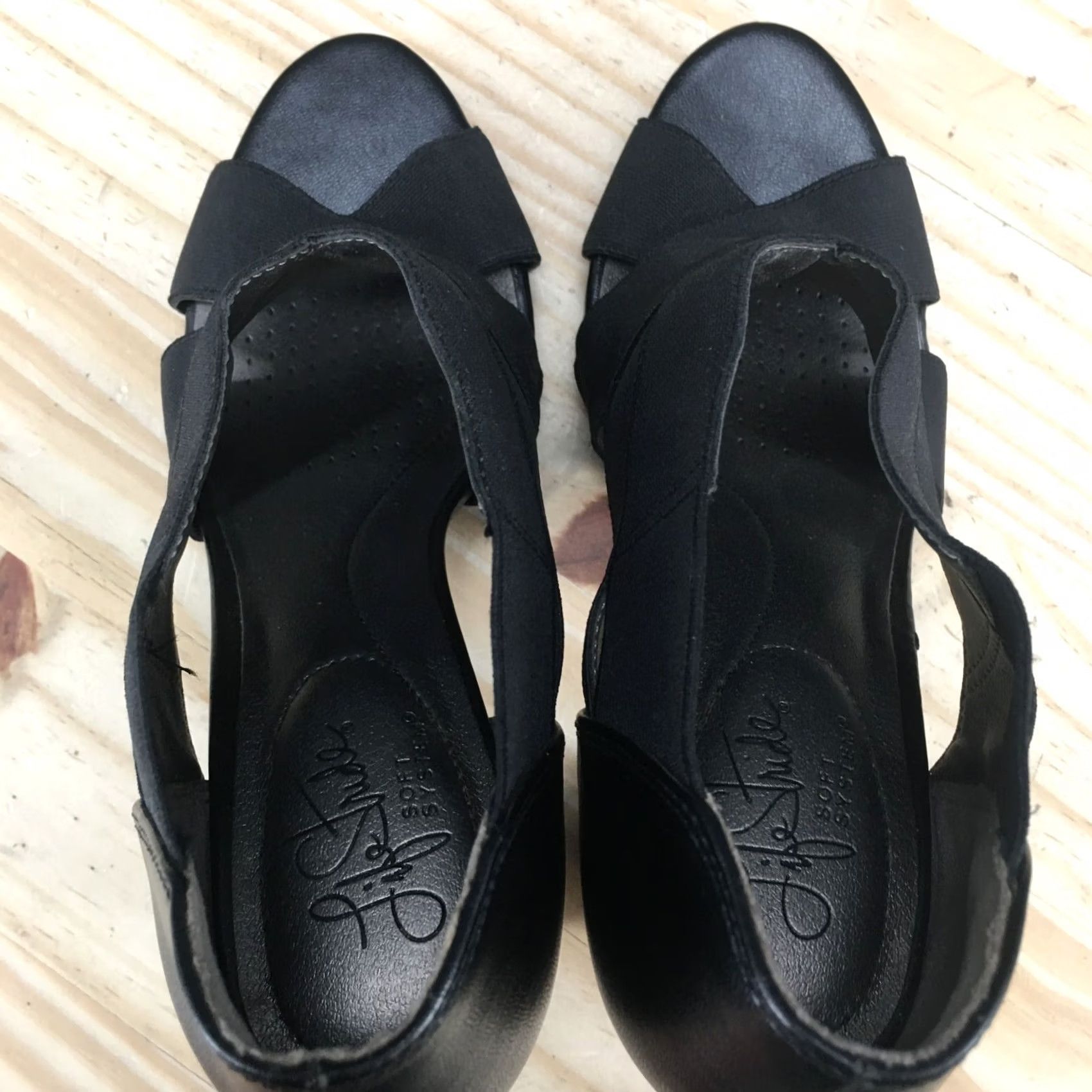 Vintage LifeStride Sandals Womens 8 M Nominal Criss Cross Pumps Black Heeled Casual Size US 8 / IT 38 - 6 Thumbnail