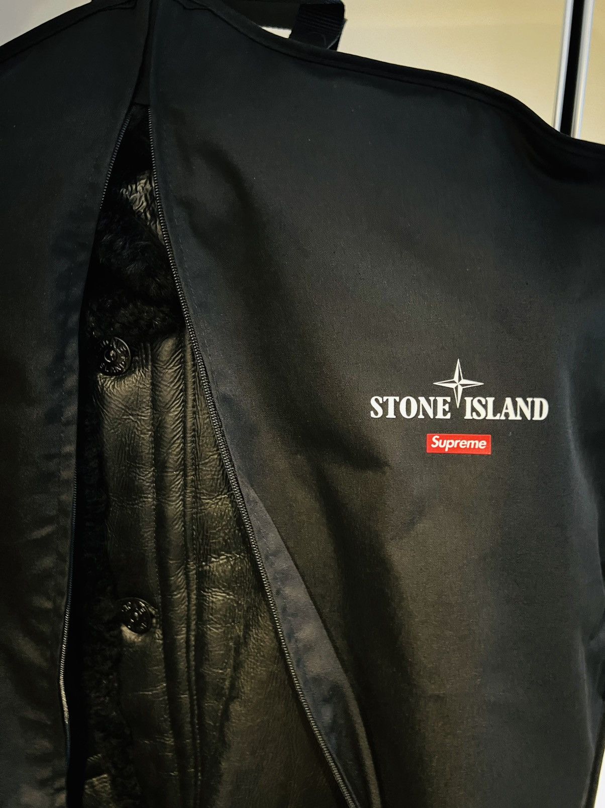 Stone Island × Supreme Supreme x Stone Island · Archive · Deadstock · FW20 Size US M / EU 48-50 / 2 - 15 Thumbnail
