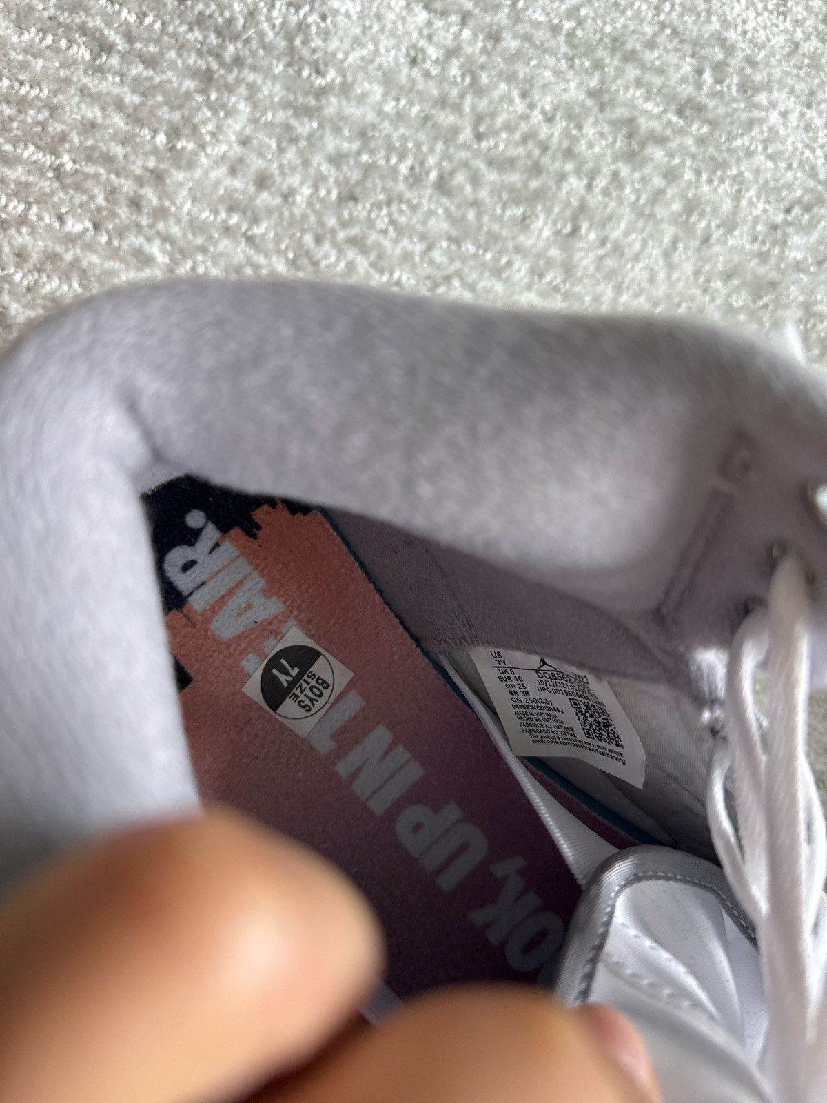 Jordan Brand air jordan 2 retro Size US 7 / EU 40 - 5 Thumbnail