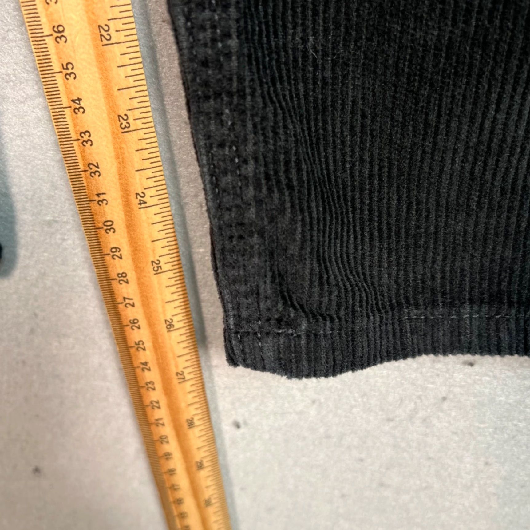 Urban Outfitters BDG Urban Outfitters Black Corduroy Dad Fit Pants Mens Casual Cotton 33 x 32 Rect Straight Regular Front Flat Front Chino Size US 33 - 7 Thumbnail