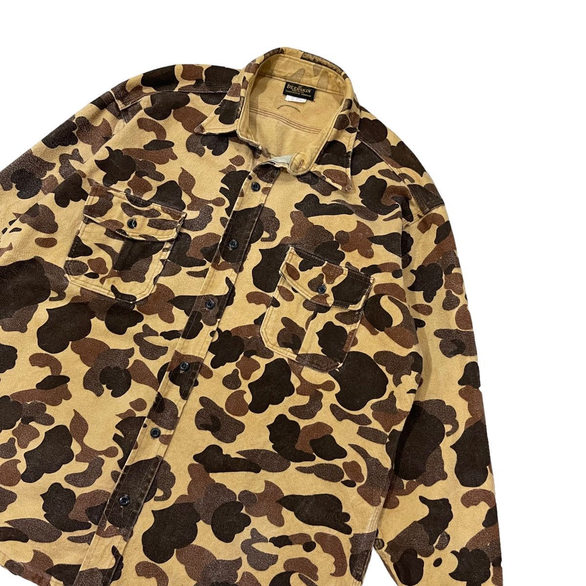 Vintage Vintage 90s Deerskin By Melton Shirt Co. Camo Button Jacket Size US XL / EU 56 / 4 - 9 Thumbnail