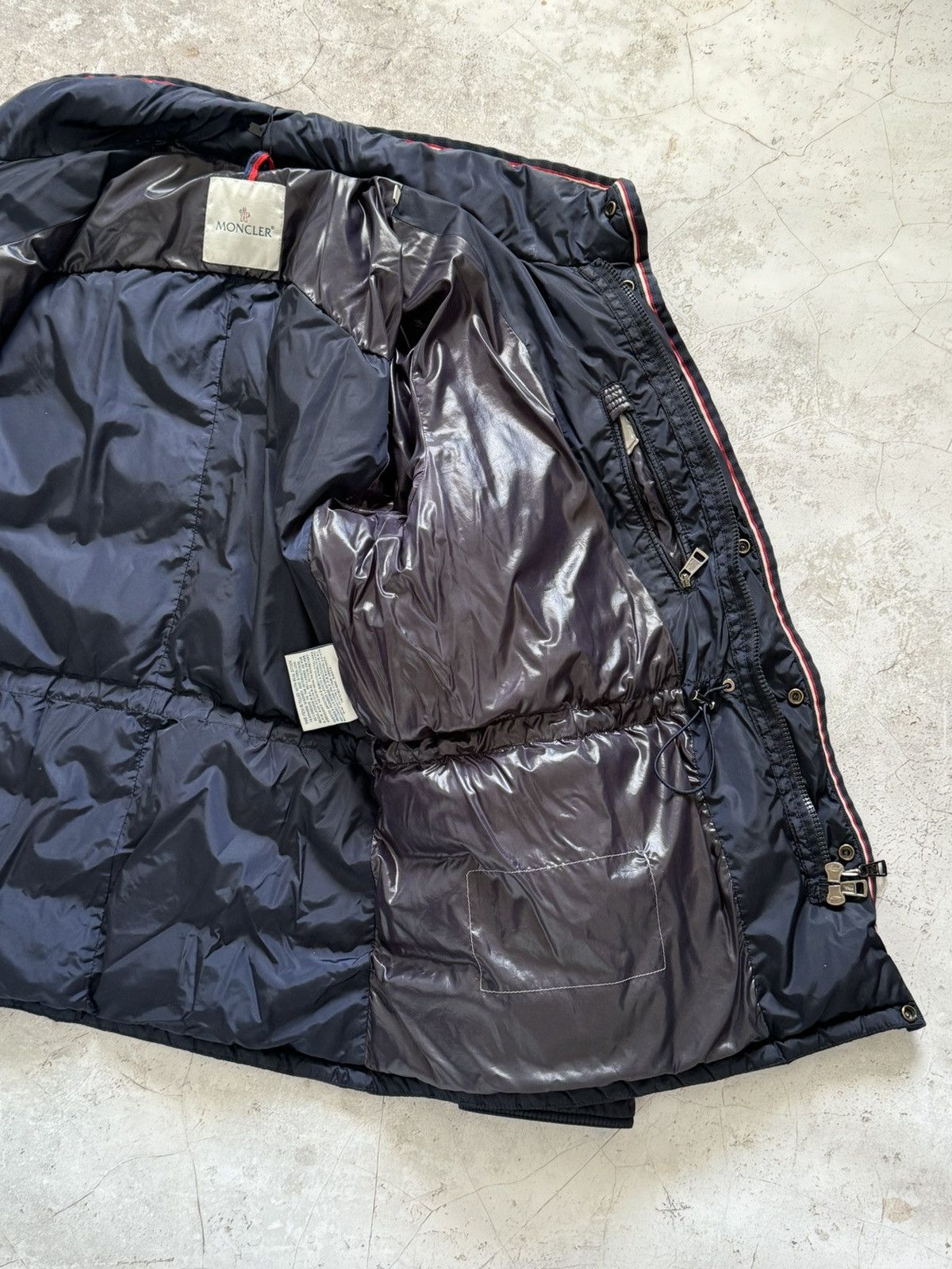 Moncler Moncler Millais puffer jacket Size US L / EU 52-54 / 3 - 13 Thumbnail