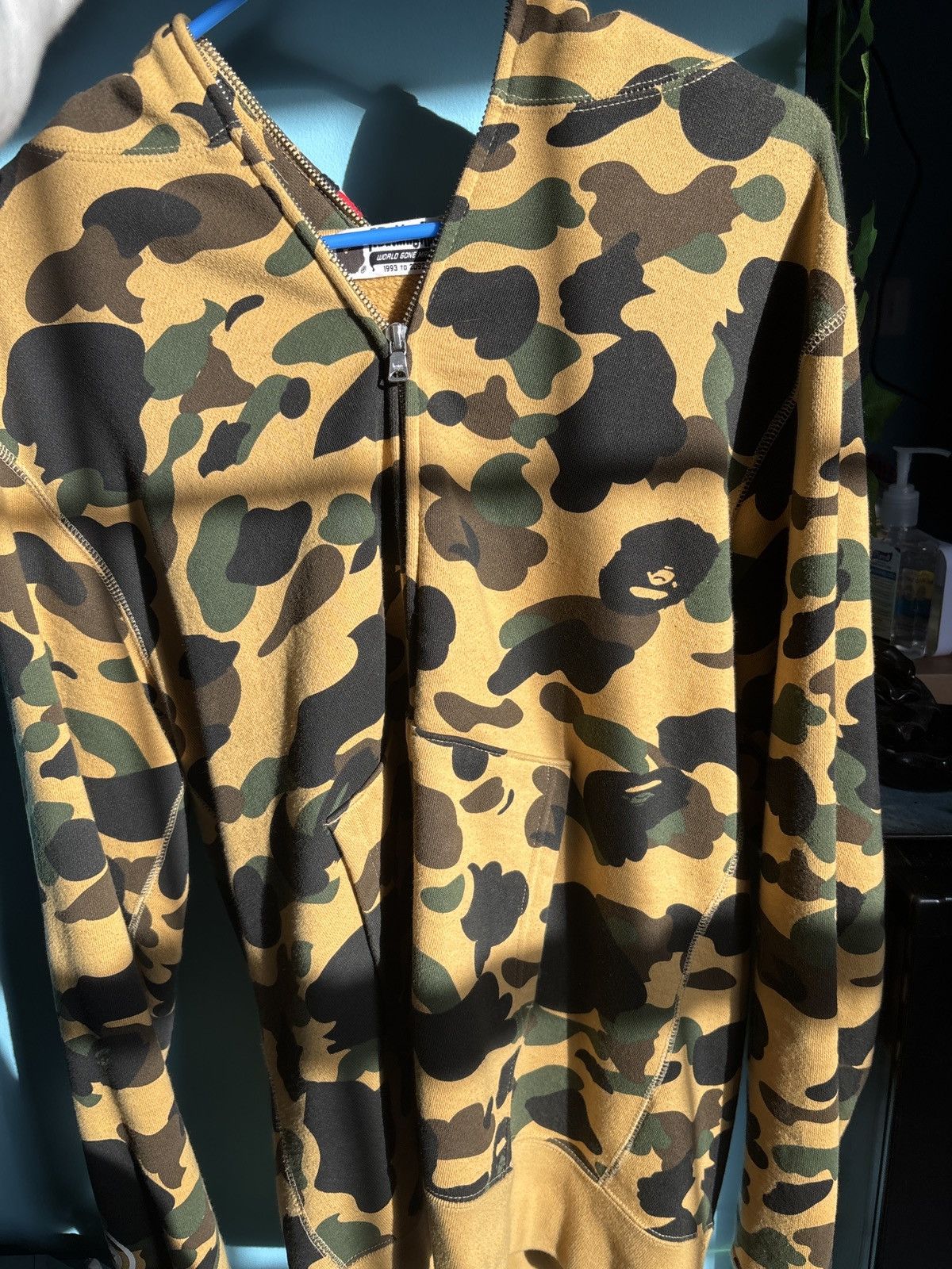 Bape 1st Camo Shark Full Zip Hoodie Size US L / EU 52-54 / 3 - 15 Thumbnail