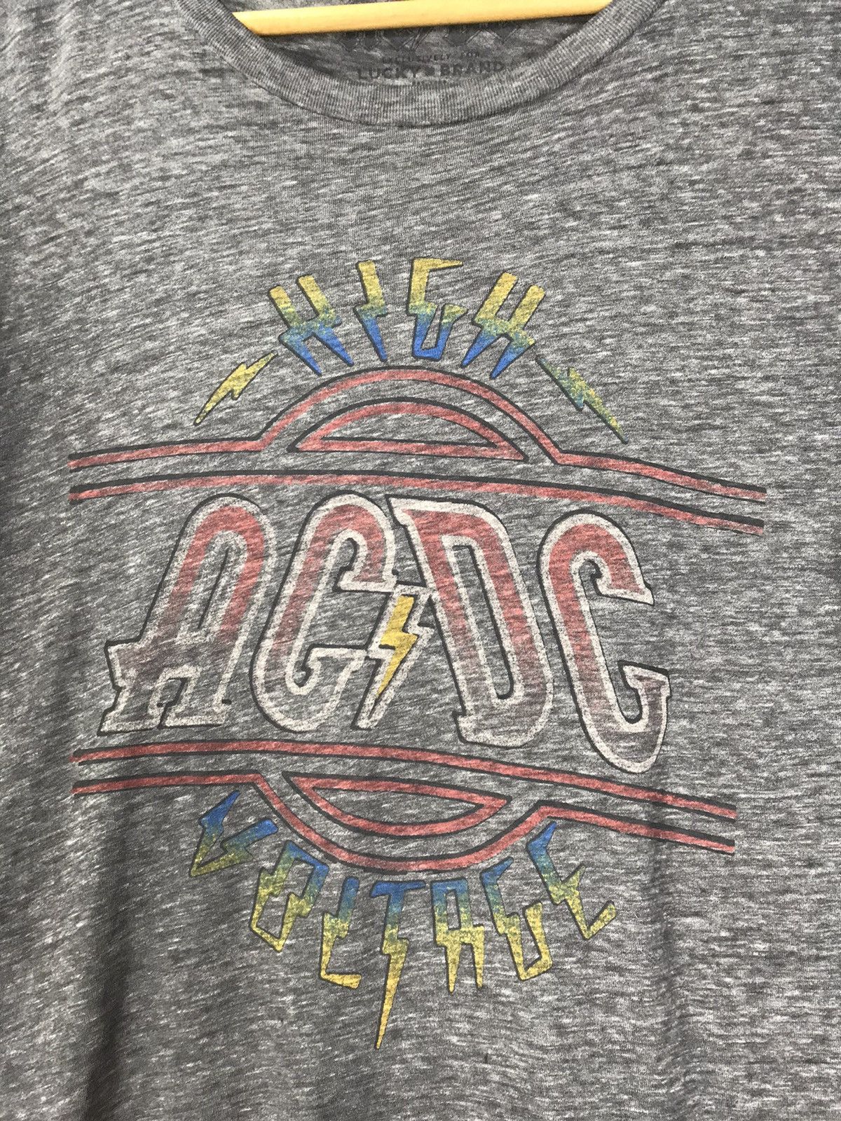 Band Tees 2022 AC/DC Rock Band Womens tee Size S / US 4 / IT 40 - 4 Thumbnail