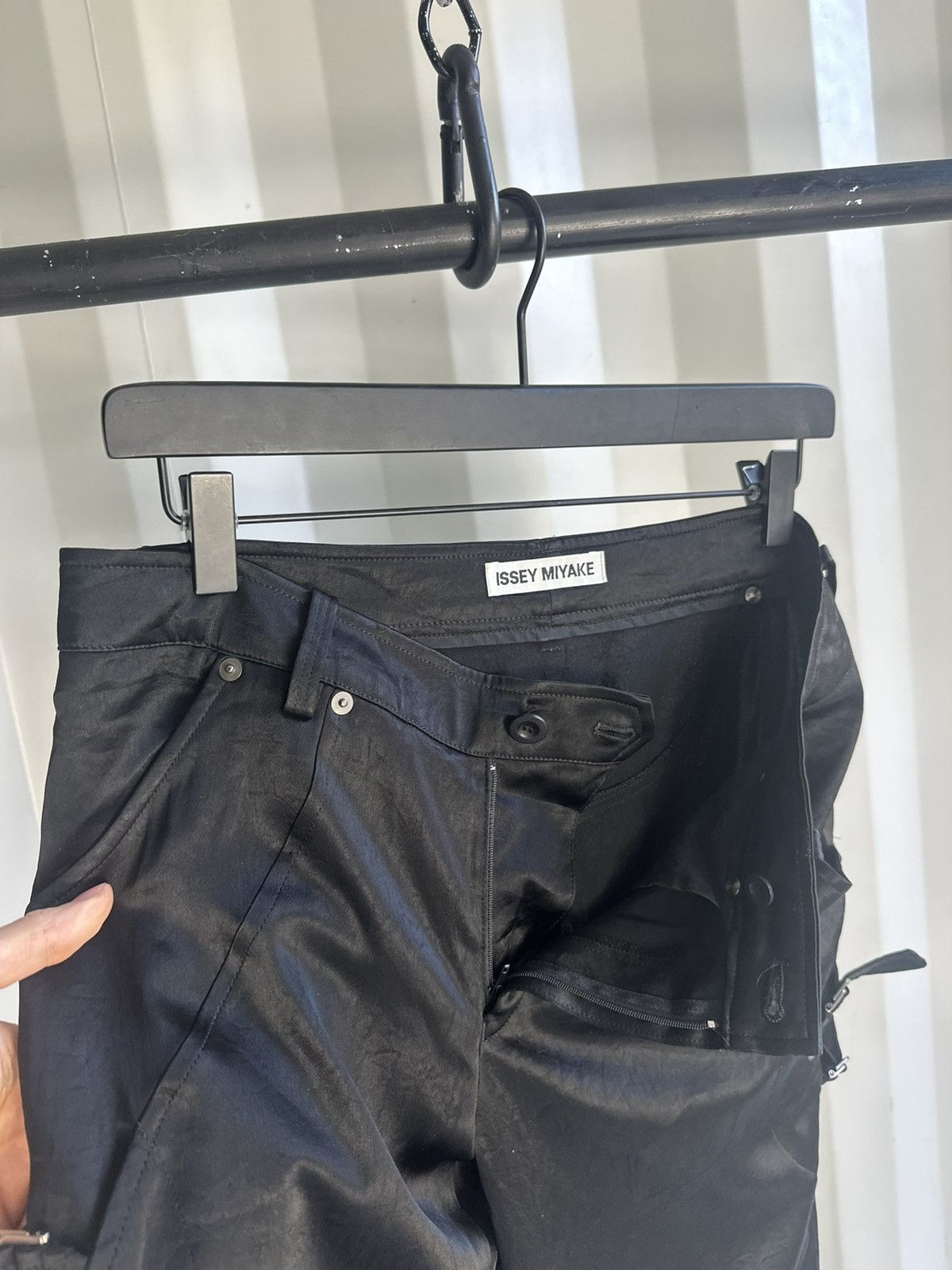 Issey Miyake Bondage Side Buckle Pants Size US 30 / EU 46 - 5 Thumbnail