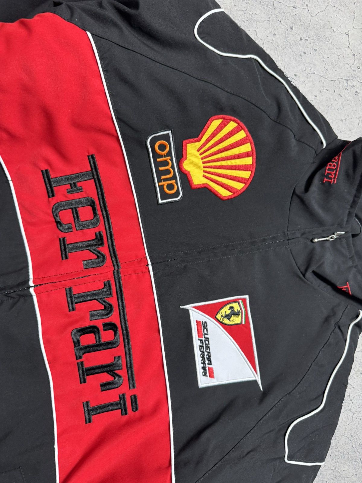Ferrari Ferrari F1 Racing Jacket Hype Rare Big Logo Marlboro Vintage Size US XL / EU 56 / 4 - 6 Thumbnail