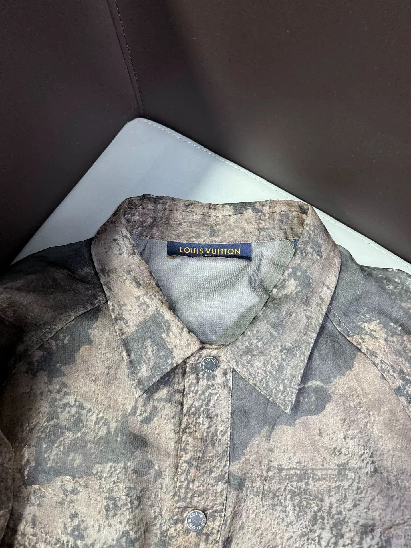 Louis Vuitton Louis Vuitton Organza Jacket. Size US L / EU 52-54 / 3 - 3 Thumbnail