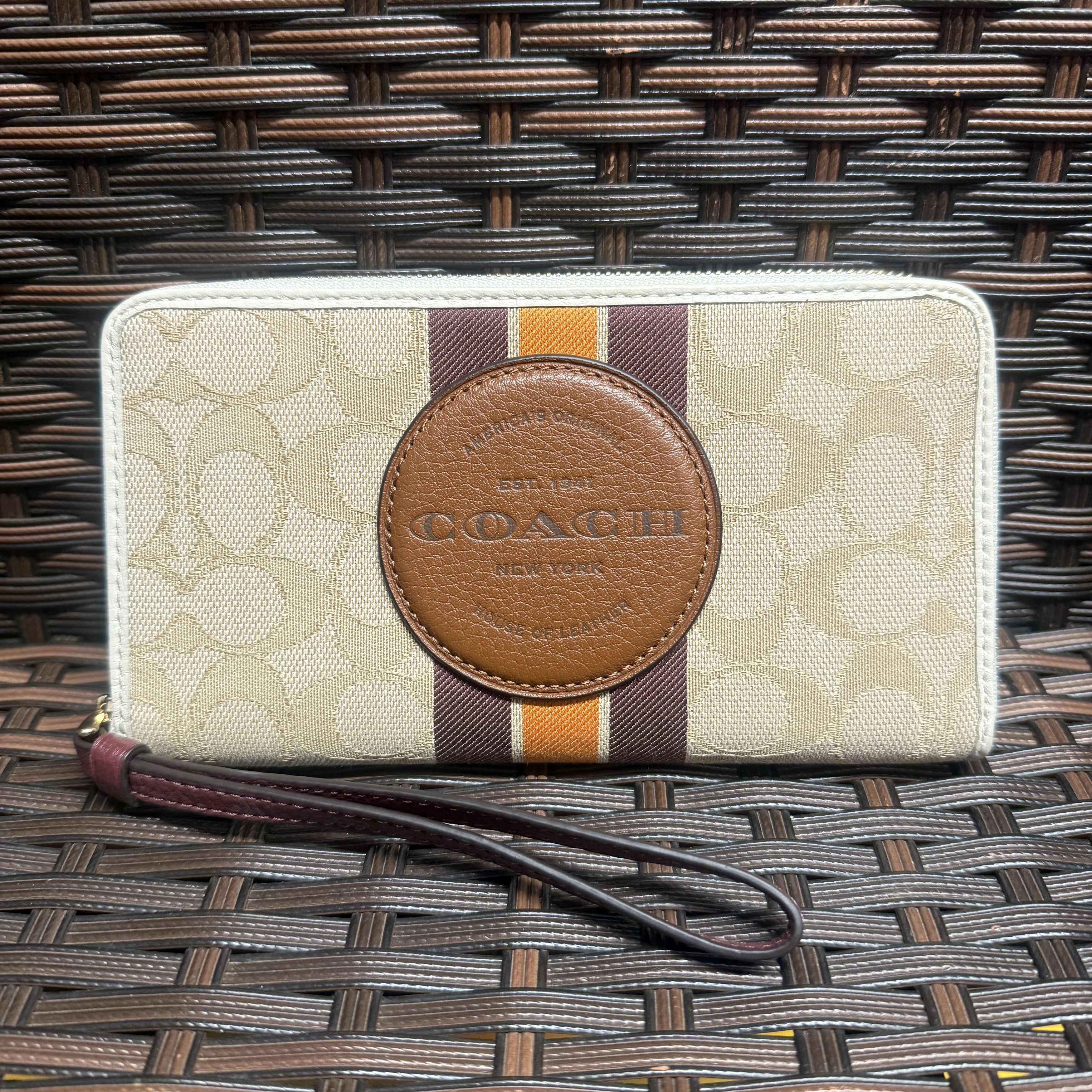 coach Dempsey Large Phone Wallet Jacquard With Stripe c4110