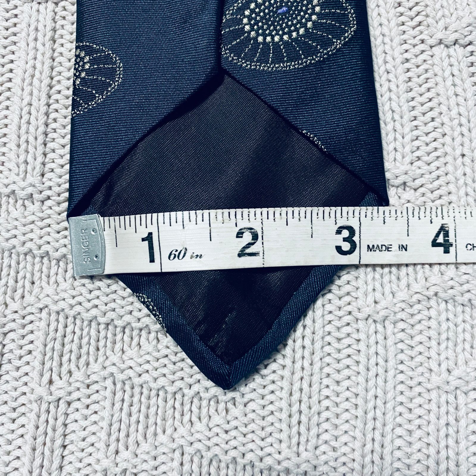 Hugo Boss Hugo Boss navy flying saucer silk tie Size ONE SIZE - 5 Thumbnail