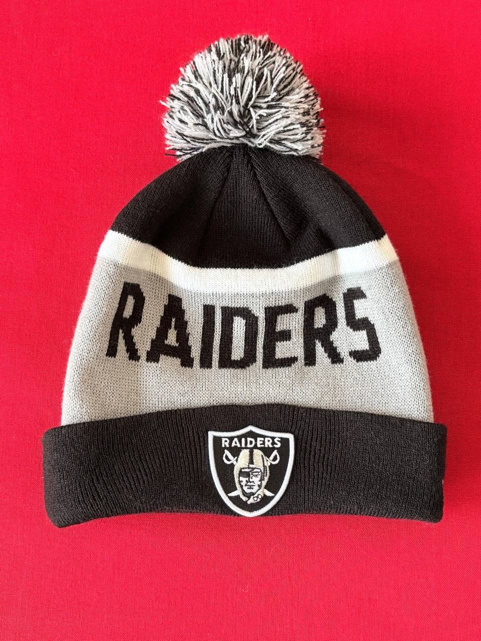NFL Las Vegas Oakland Raiders NFL Pom Beanie Y2K Black Gray Size ONE SIZE - 1 Thumbnail