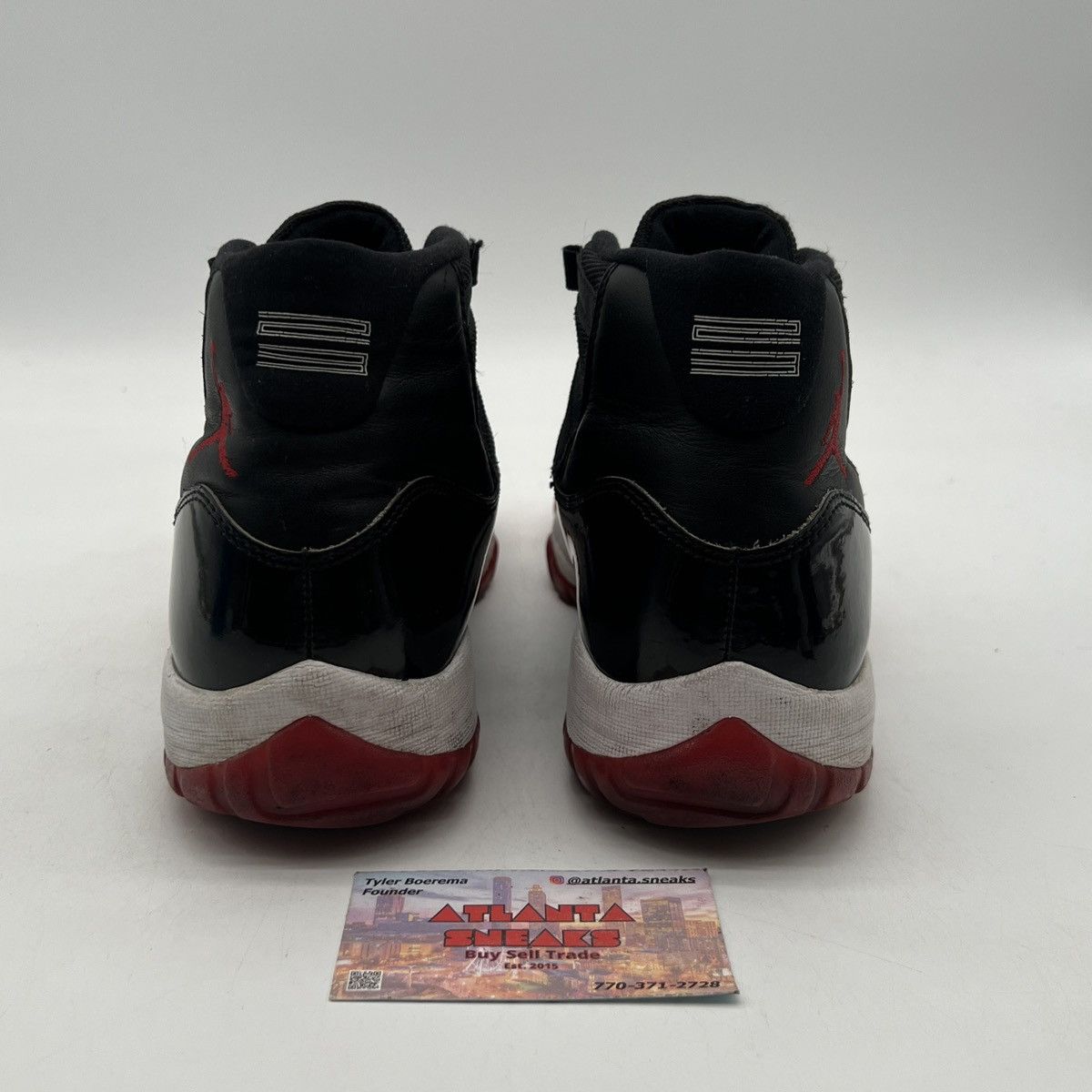 Jordan Brand Air Jordan 11 bred Size US 9.5 / EU 42-43 - 3 Thumbnail
