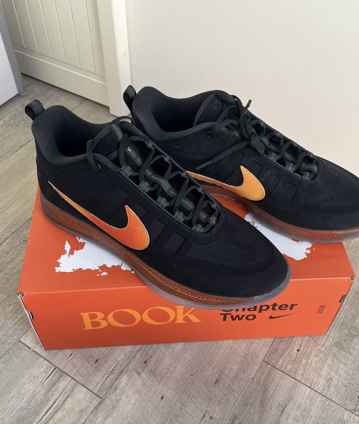 Nike Nike Book 2 NEW Size US 15 / EU 48 - 2 Thumbnail