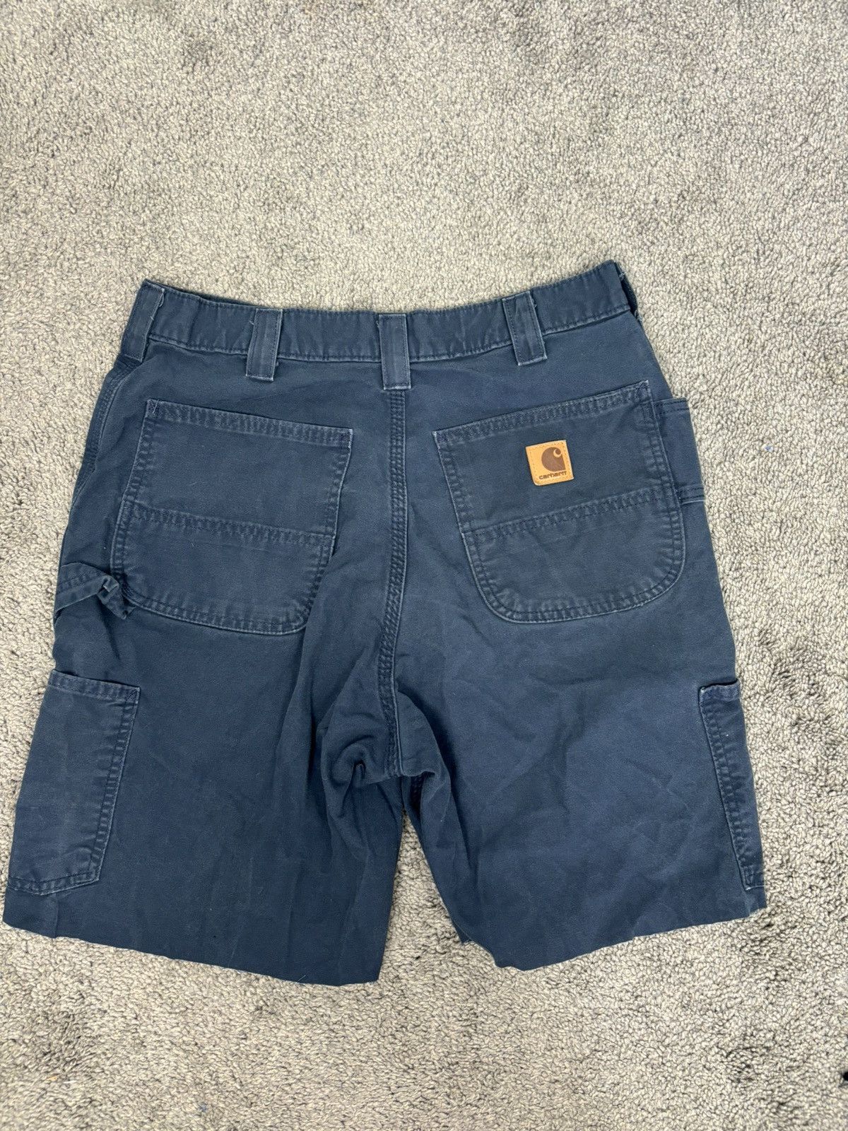 Blue leather tab carhartt carpenter jorts