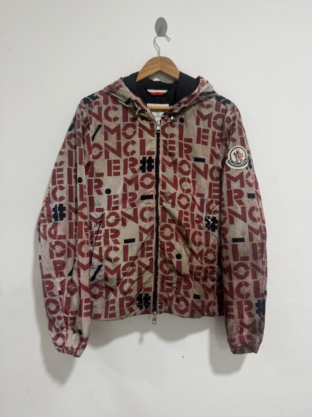 Moncler Moncler Overprint Spellout Light Jacket Size US M / EU 48-50 / 2 - 1 Thumbnail