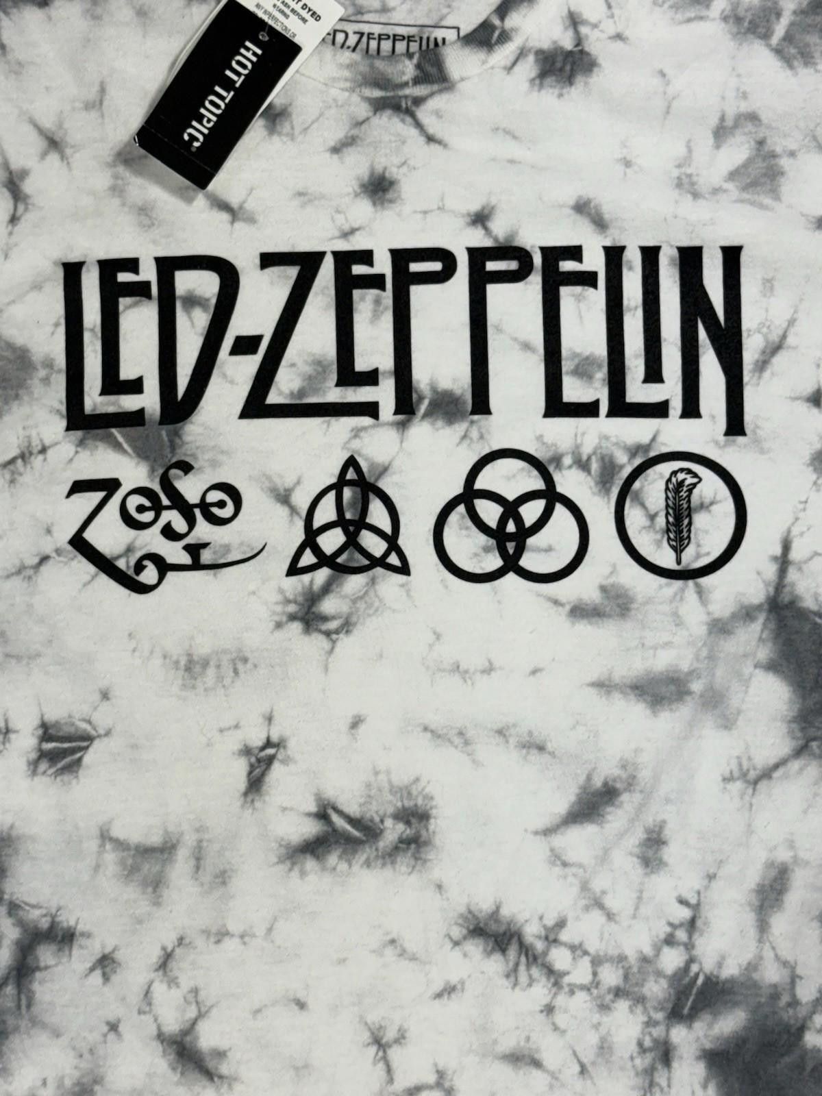 Led Zeppelin Led Zeppelin Tie Dye Graphic Band Tee M Licensed 2022 #8 Size US M / EU 48-50 / 2 - 5 Thumbnail