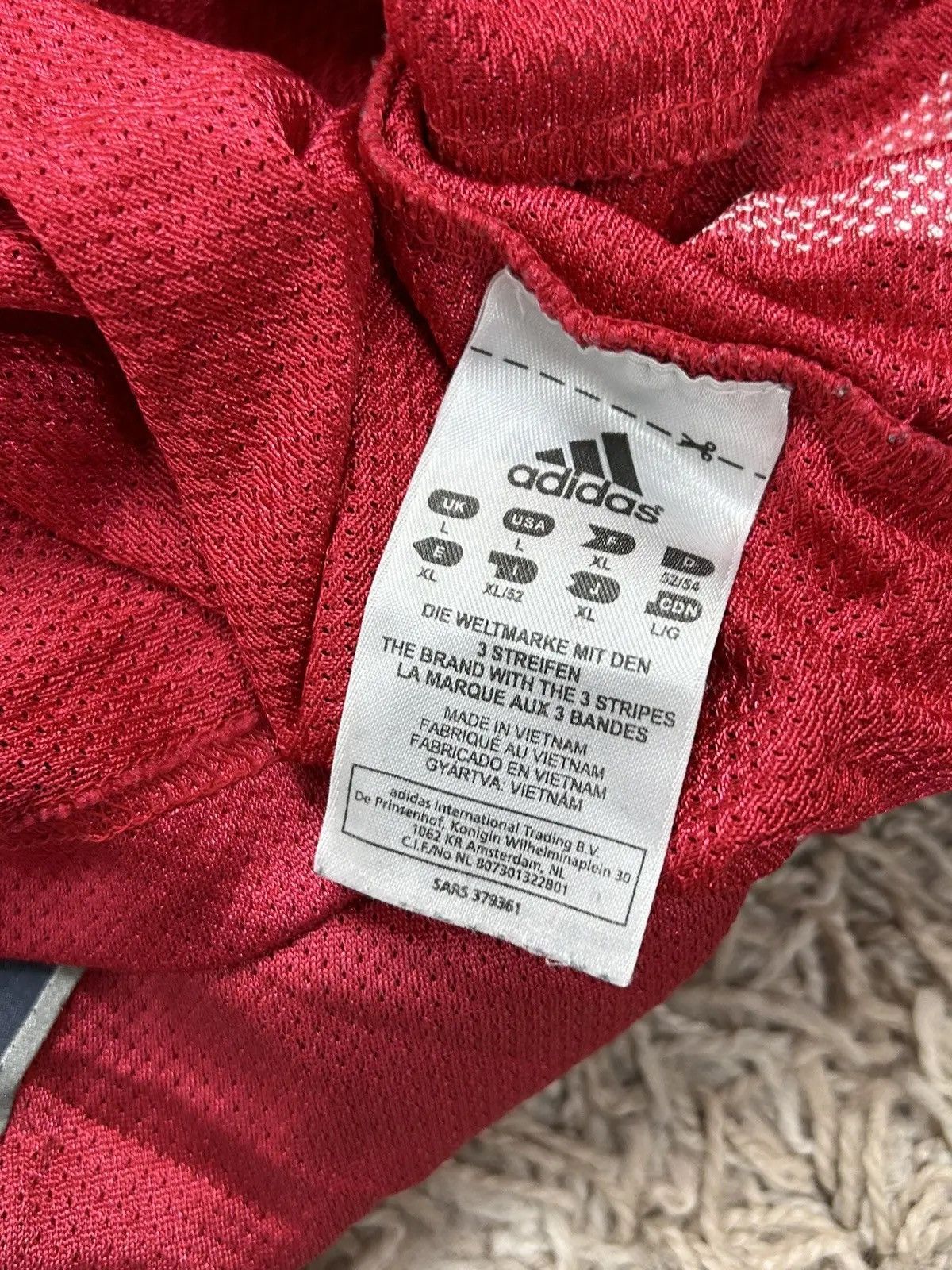 Adidas 00s Vintage Adidas x Cleveland Cavaliers #23 James Jersey Size US L / EU 52-54 / 3 - 11 Thumbnail