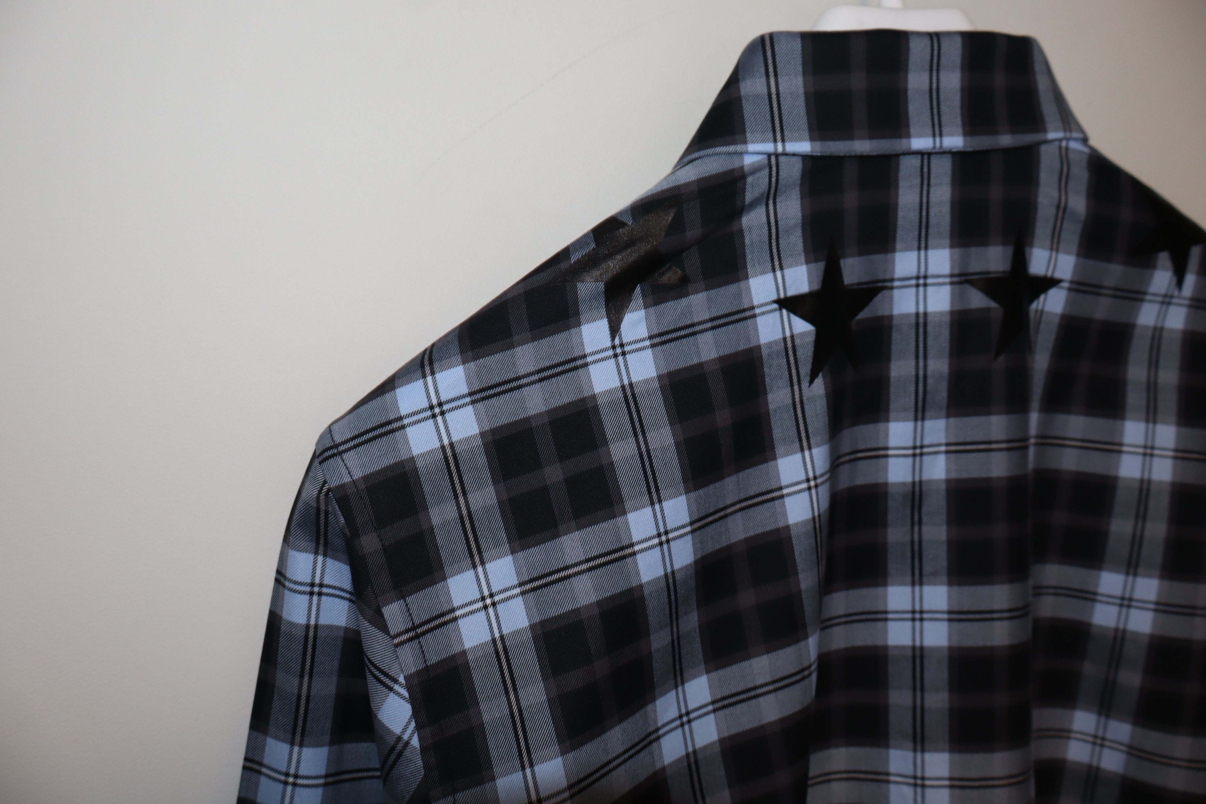 Givenchy star print check shirt Size US S / EU 44-46 / 1 - 8 Thumbnail