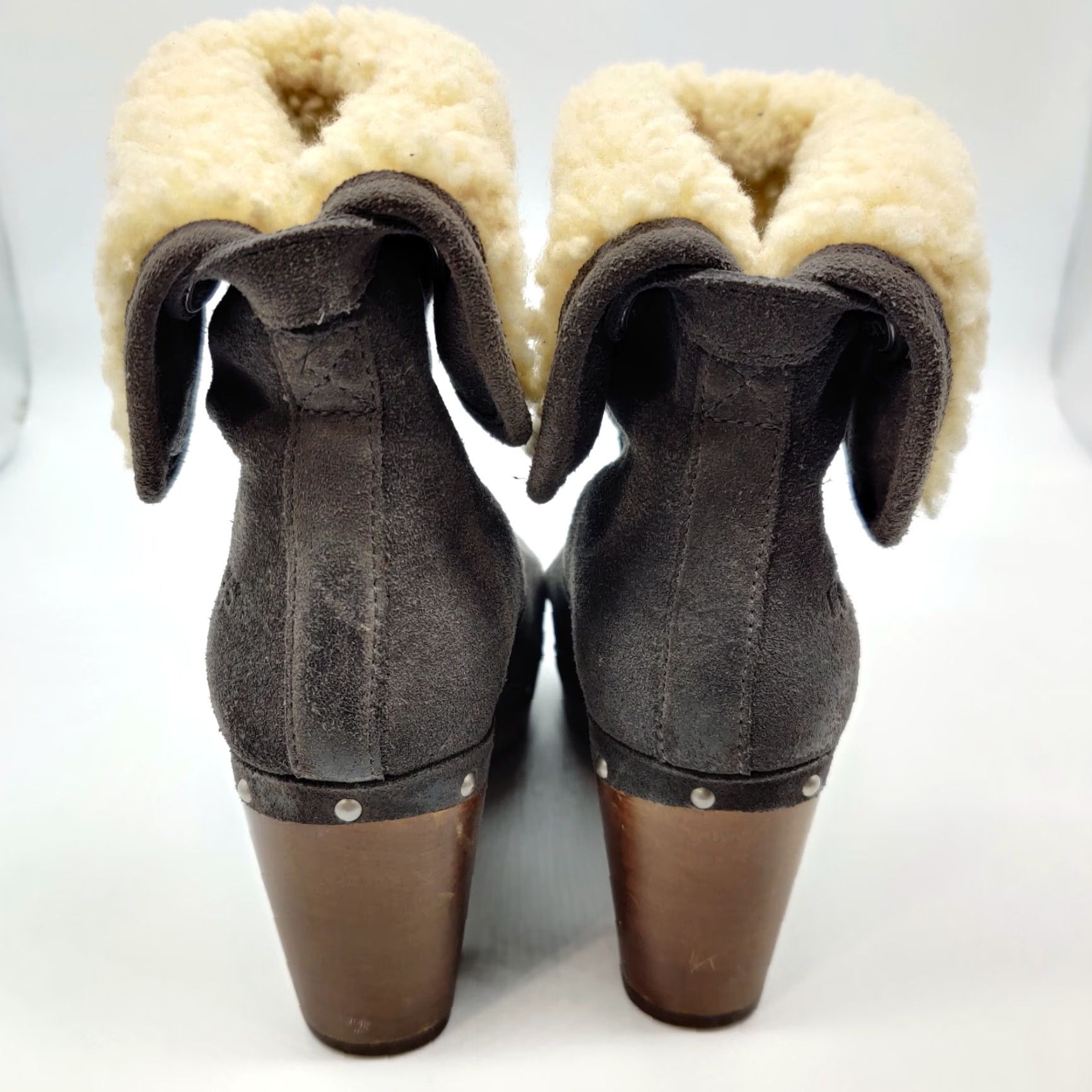 Ugg UGG Womens Lynnea Gray Suede Boots Size 5 Fold Over Sheepskin Shearling Lined Size US 5 / IT 35 - 4 Thumbnail