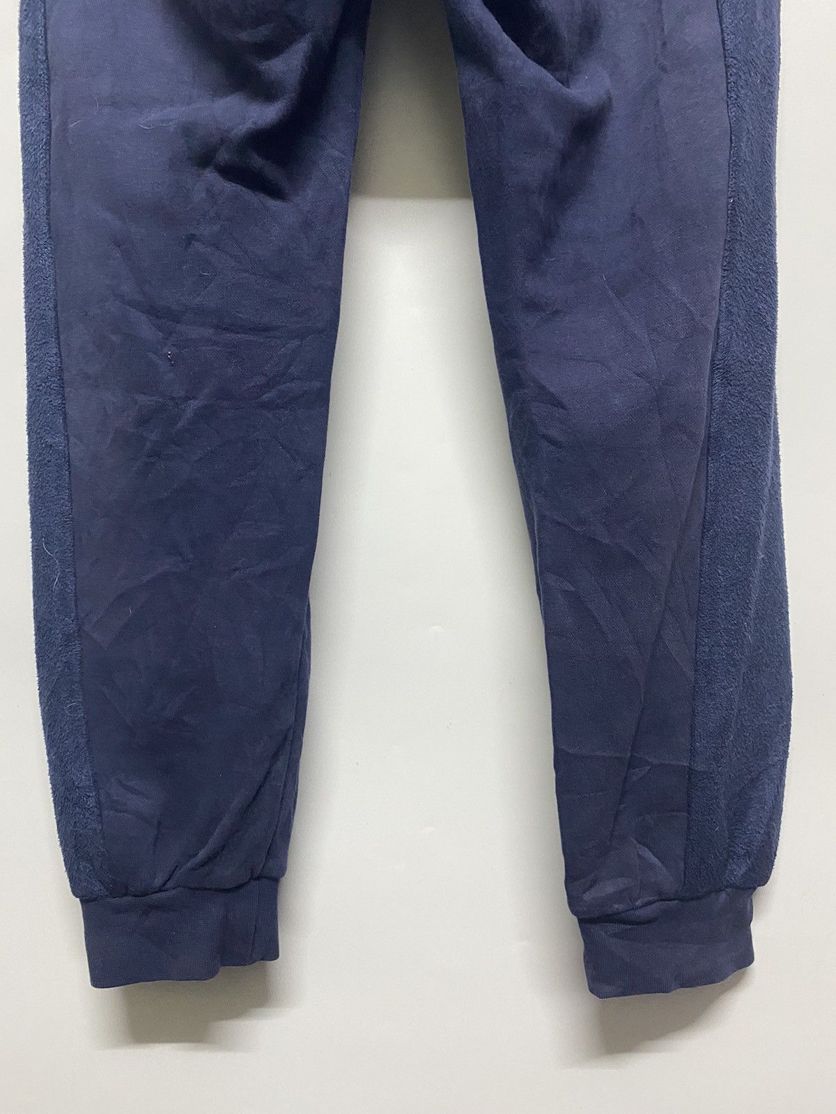 Nike Nike Jogger Pants Sportswear Embossed Logo Training Size US 30 / EU 46 - 11 Thumbnail
