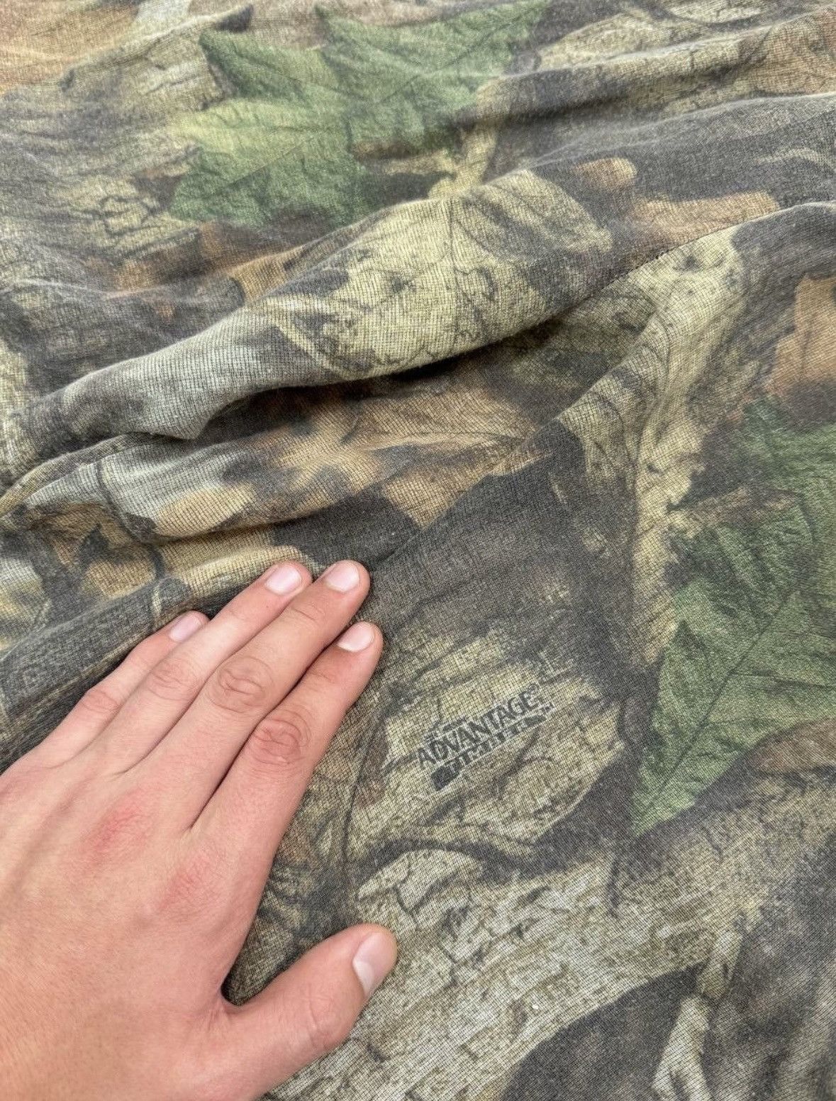 Realtree × Vintage Vintage Realtree distressed camo Y2K Baggy pants Size US 36 / EU 52 - 2 Thumbnail