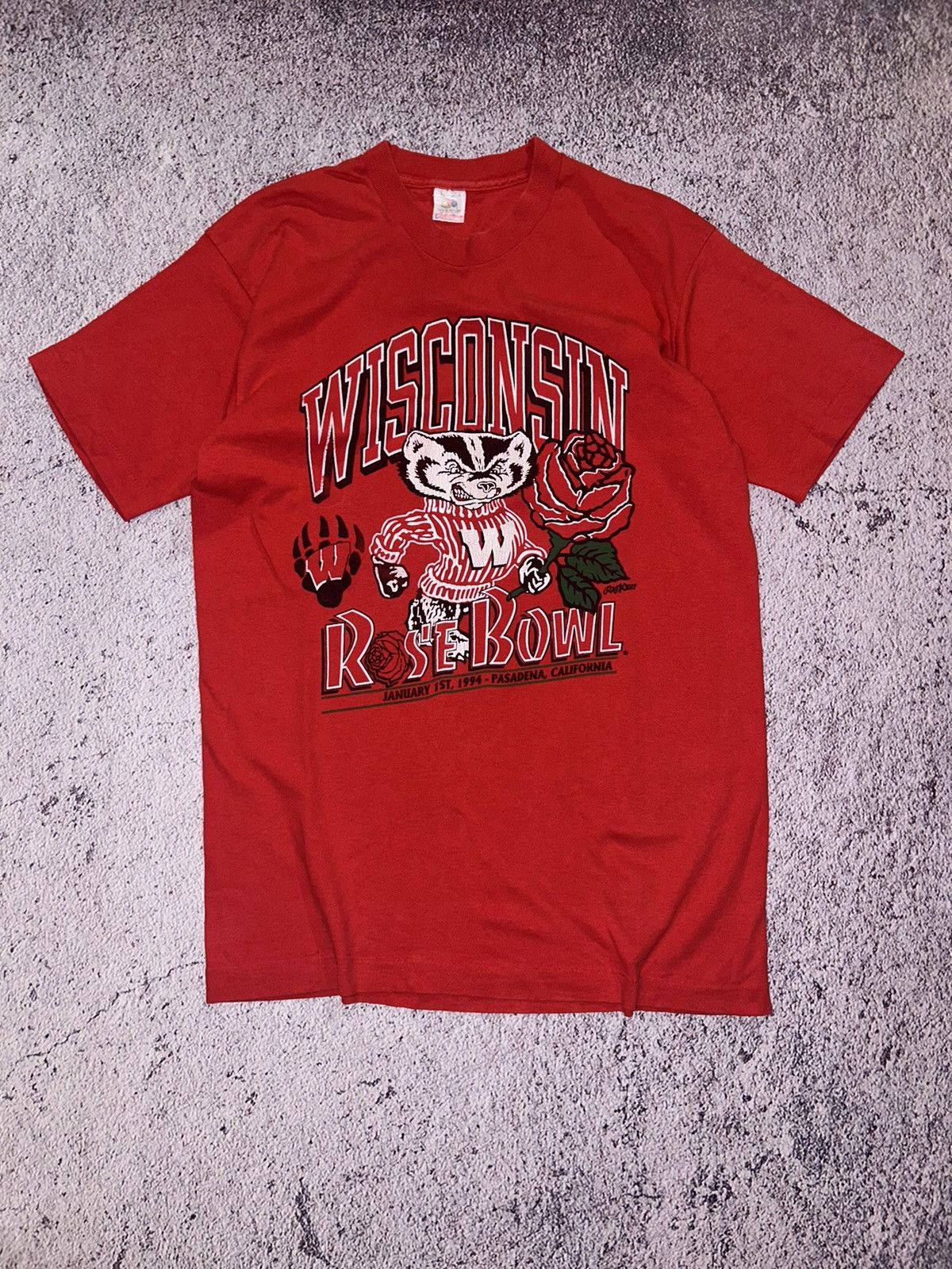 Vintage Vintage 1994 University of Wisconsin Badgers NCAA Rose Bowl Size US L / EU 52-54 / 3 - 1 Thumbnail