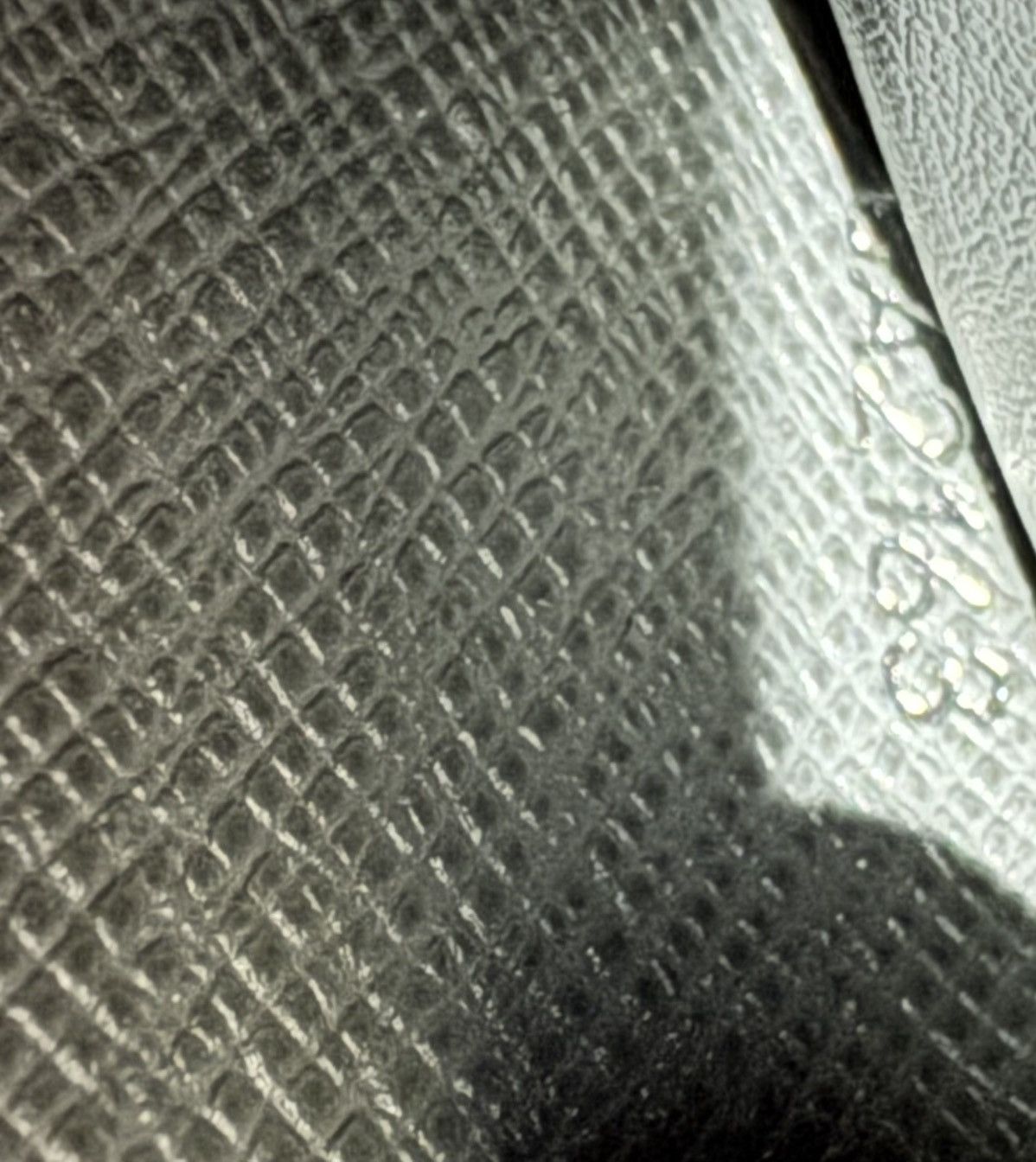 Louis Vuitton Louis Vuitton Men's Tiaga Gray Leather Vertical Zippy Wallet Size ONE SIZE - 15 Thumbnail