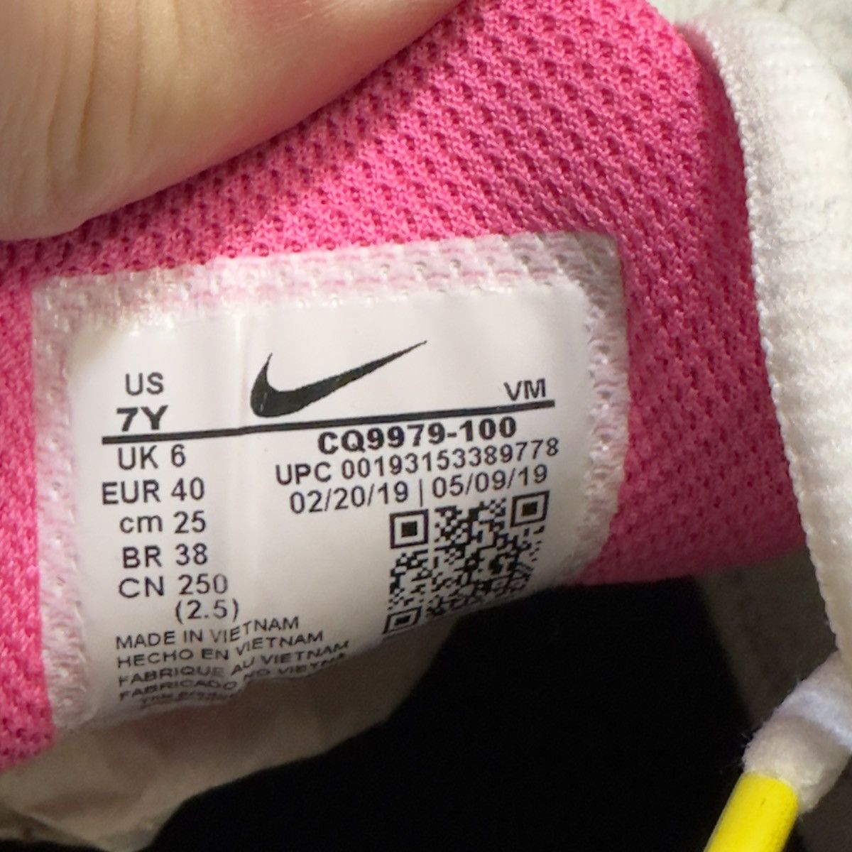 Nike Air Max Plus GS “Bright Violet Multi” 2019 Size US 7 / EU 40 - 6 Thumbnail