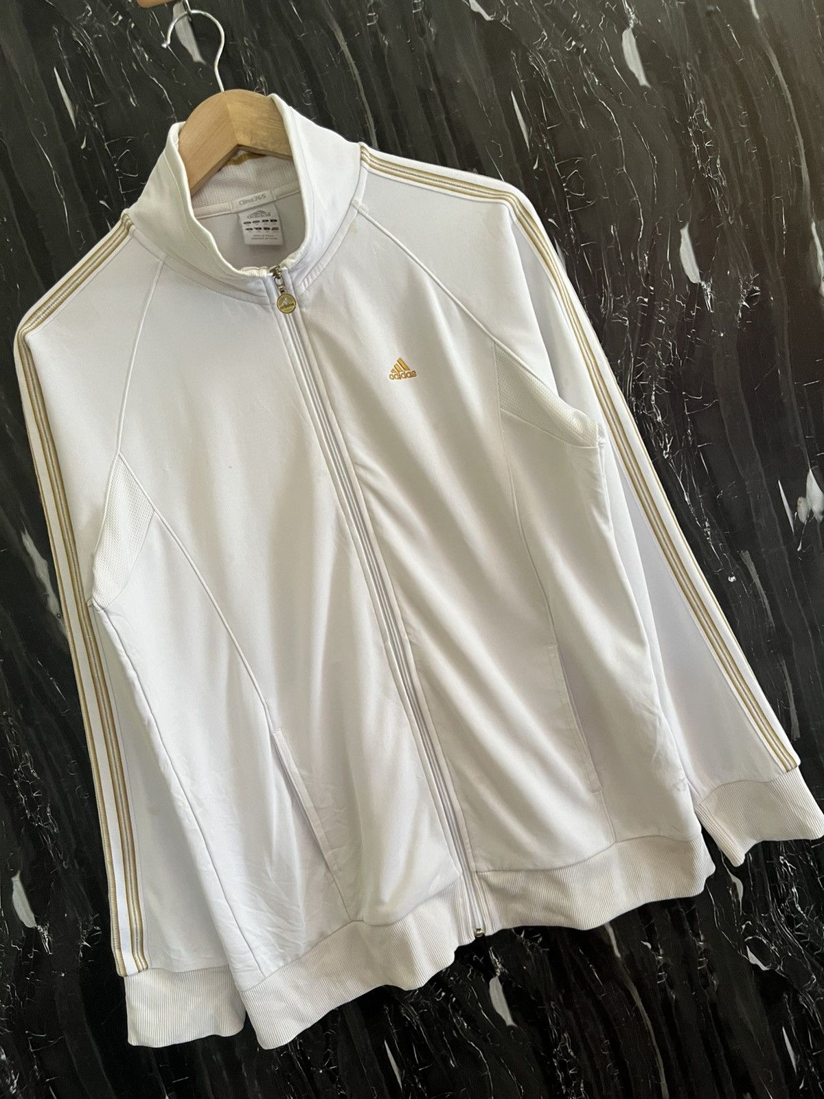 Adidas ADIDAS SWEATER Size US M / EU 48-50 / 2 - 4 Thumbnail