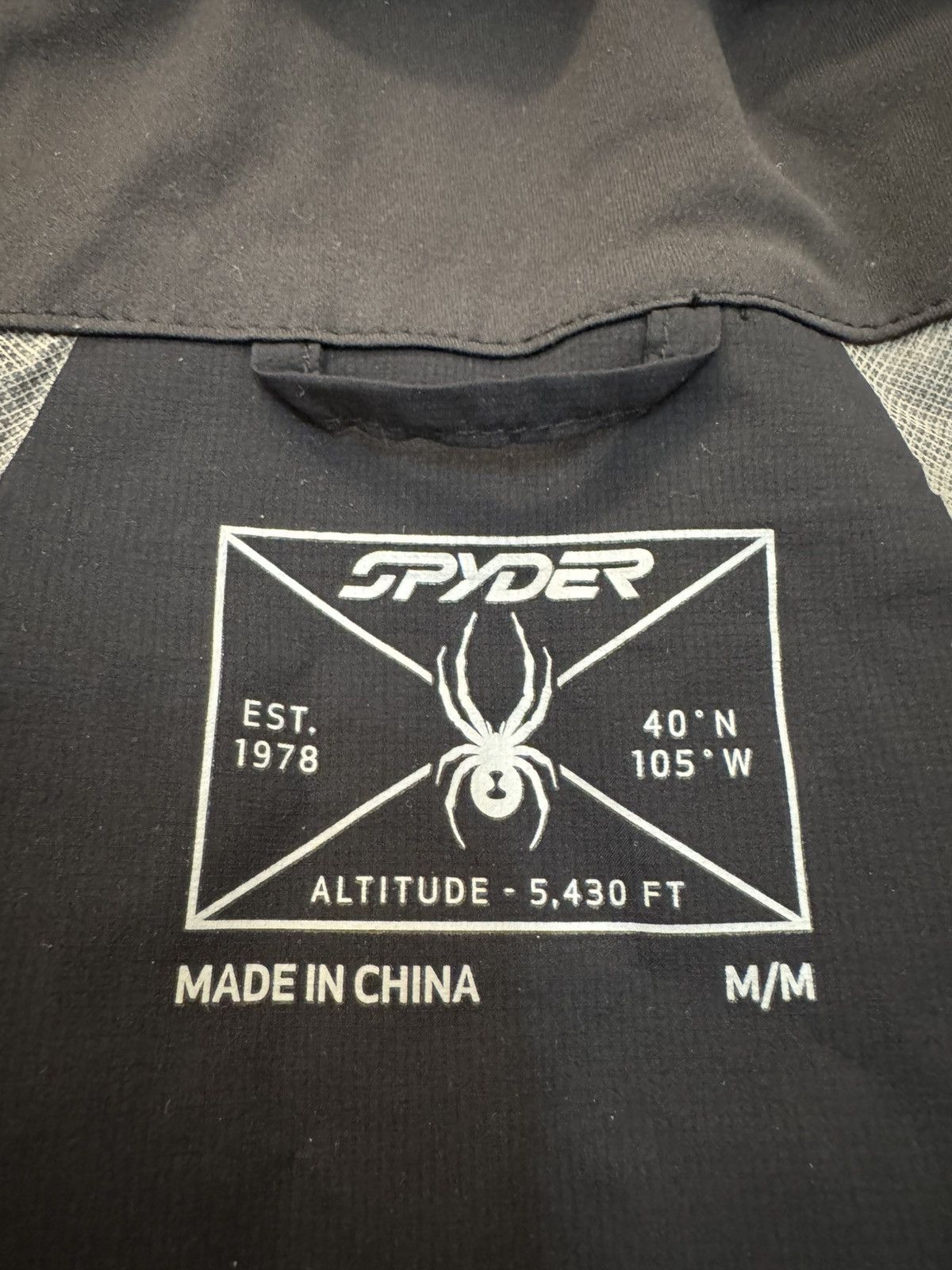 Spyder Spyder Diffuser Shell Jacket Waterproof Laminate Jacket M Size US M / EU 48-50 / 2 - 11 Thumbnail